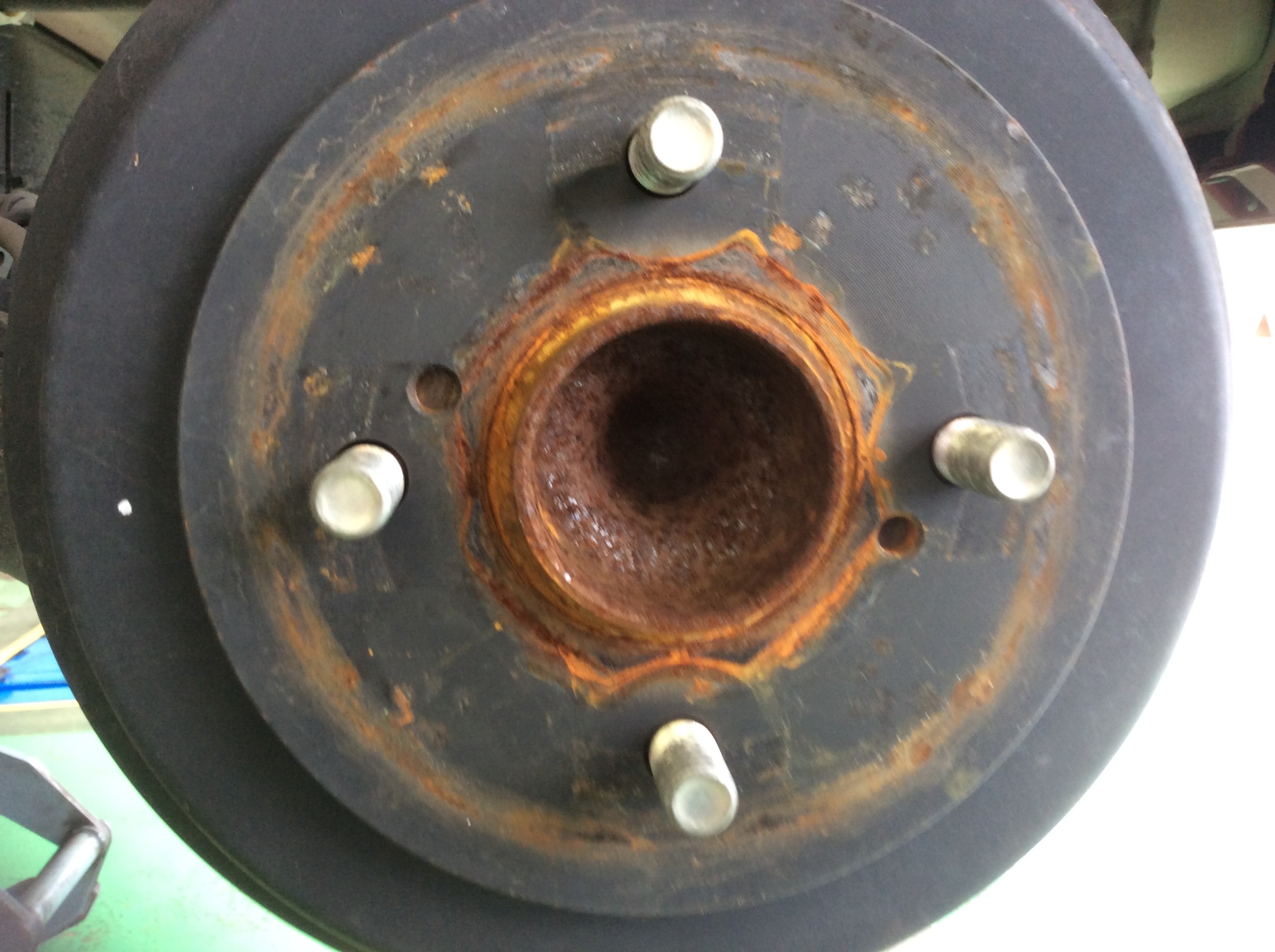 ご好評頂いています 黒サビ化 その他 お客様取り付けブログ タイヤ館 水戸けやき台 茨城県のタイヤ カー用品ショップ タイヤからはじまる トータルカーメンテナンス タイヤ館グループ