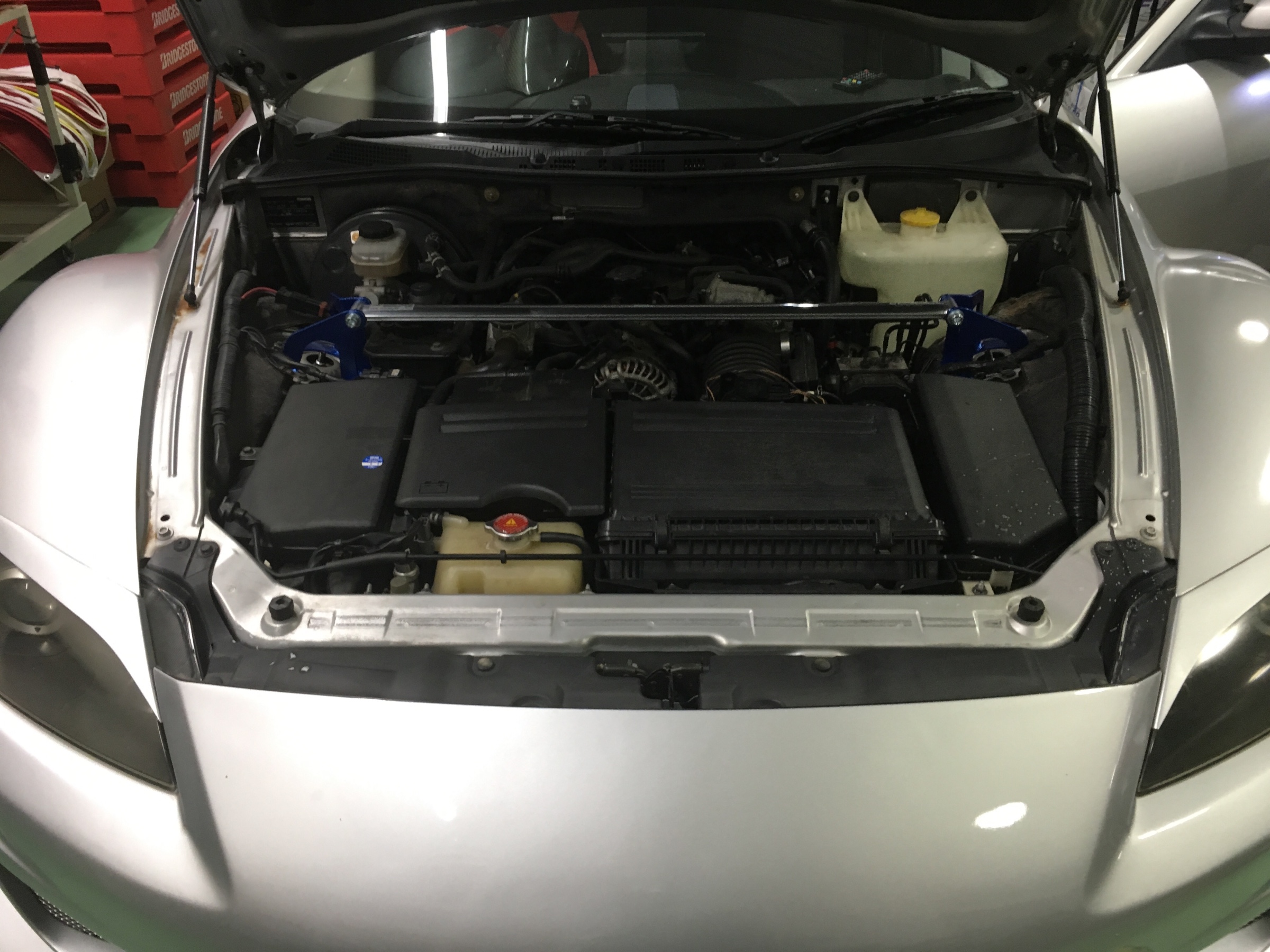 RX-8にクスコのタワーバーを装着しました。 | マツダ RX-8 | サービス