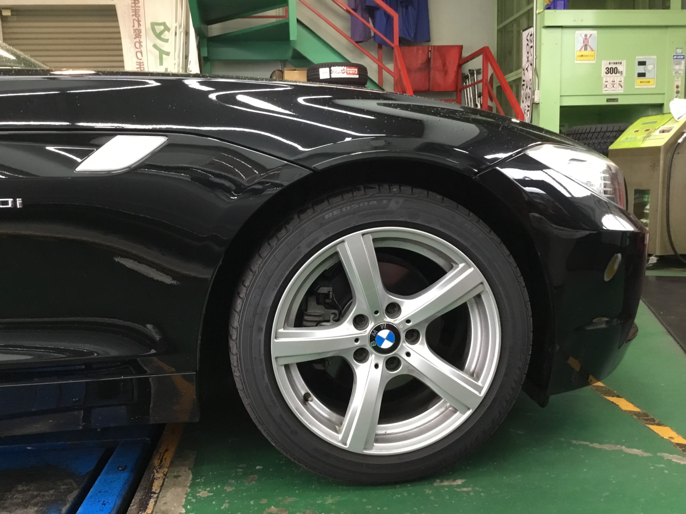 BMW Z4 (E89) 足回り交換／H＆R | 店舗おススメ情報 | タイヤ