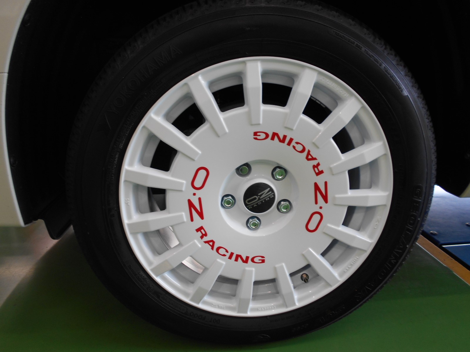 三菱】デリカ D:5 | 店舗おススメ情報 | タイヤ館 吉川（埼玉県）