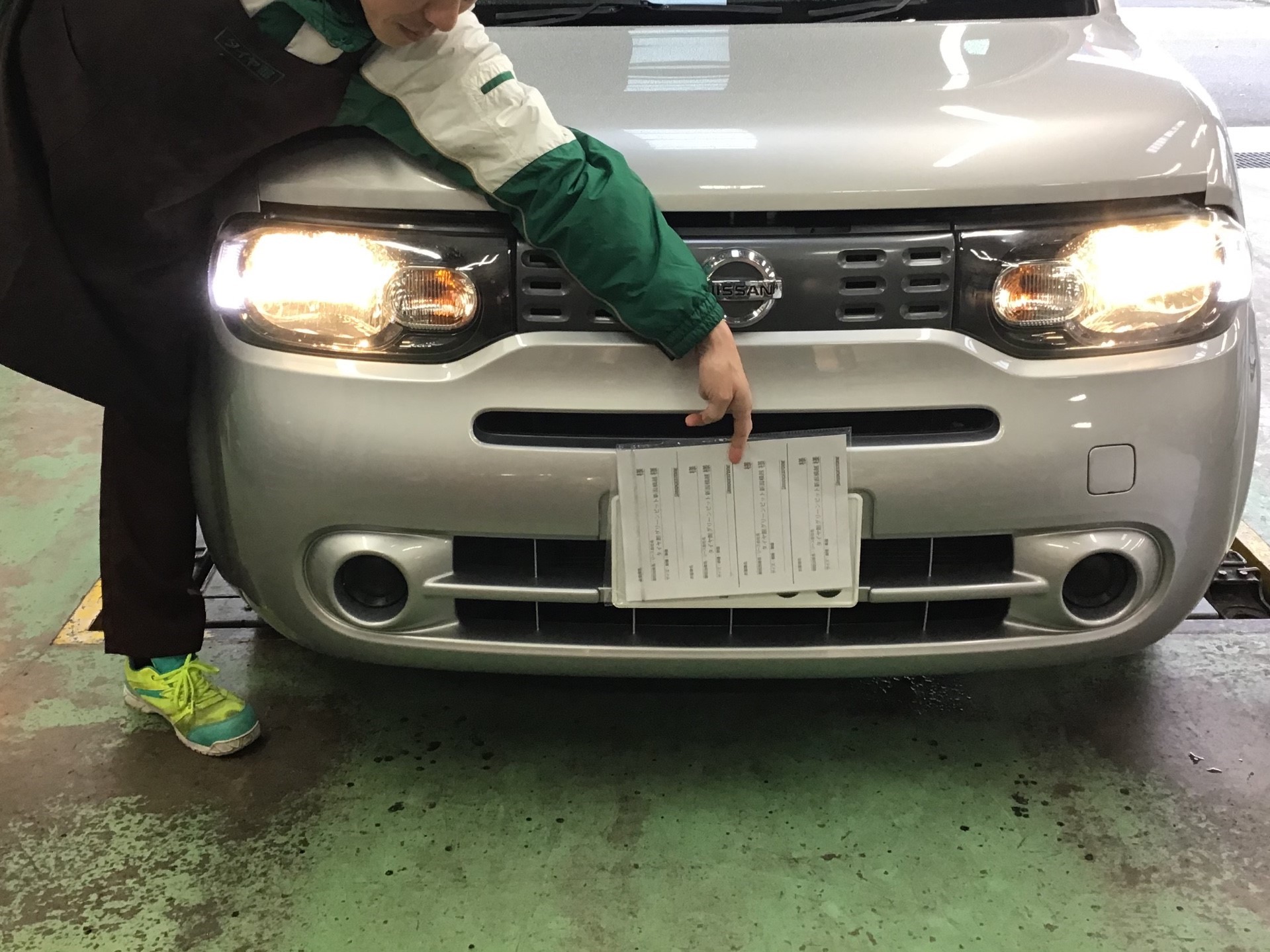 ヘッドライトバルブをハロゲンからledへ交換 サービス事例 タイヤ館 ｇｐ新潟横越 新潟県のタイヤ カー用品ショップ タイヤからはじまる トータルカーメンテナンス タイヤ館グループ