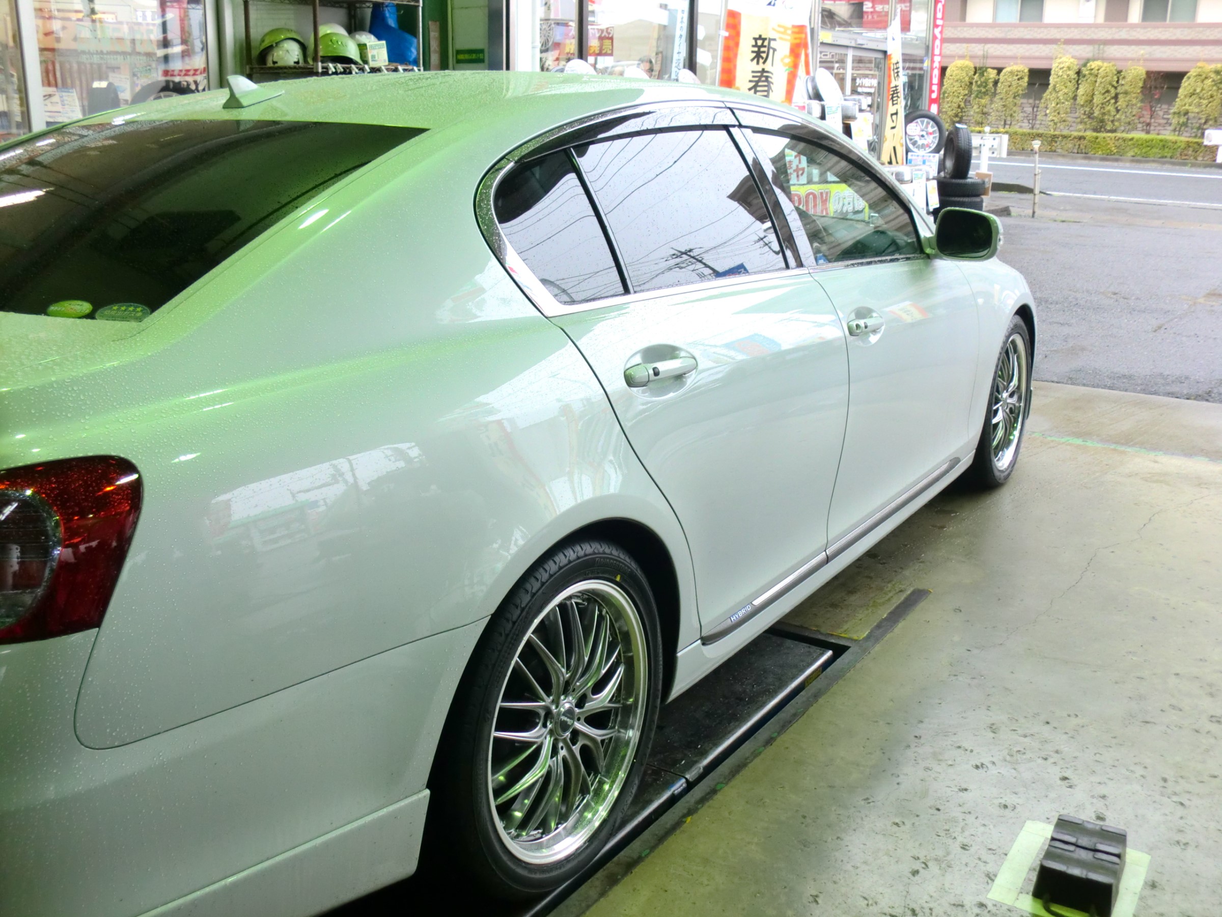 レクサス GS タイヤホイールセット取り付けです！！ | 店舗おススメ 