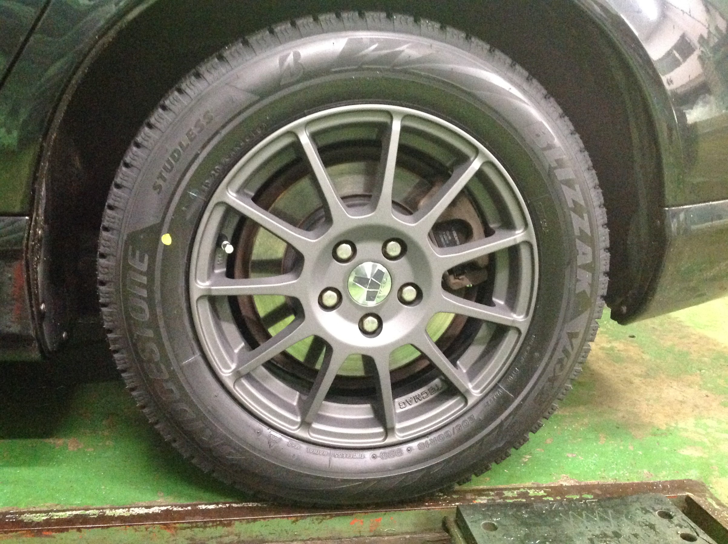 輸入車ホイール第２弾 スタッフ日記 タイヤ館 寺尾 新潟県のタイヤ カー用品ショップ タイヤからはじまる トータルカーメンテナンス タイヤ館グループ