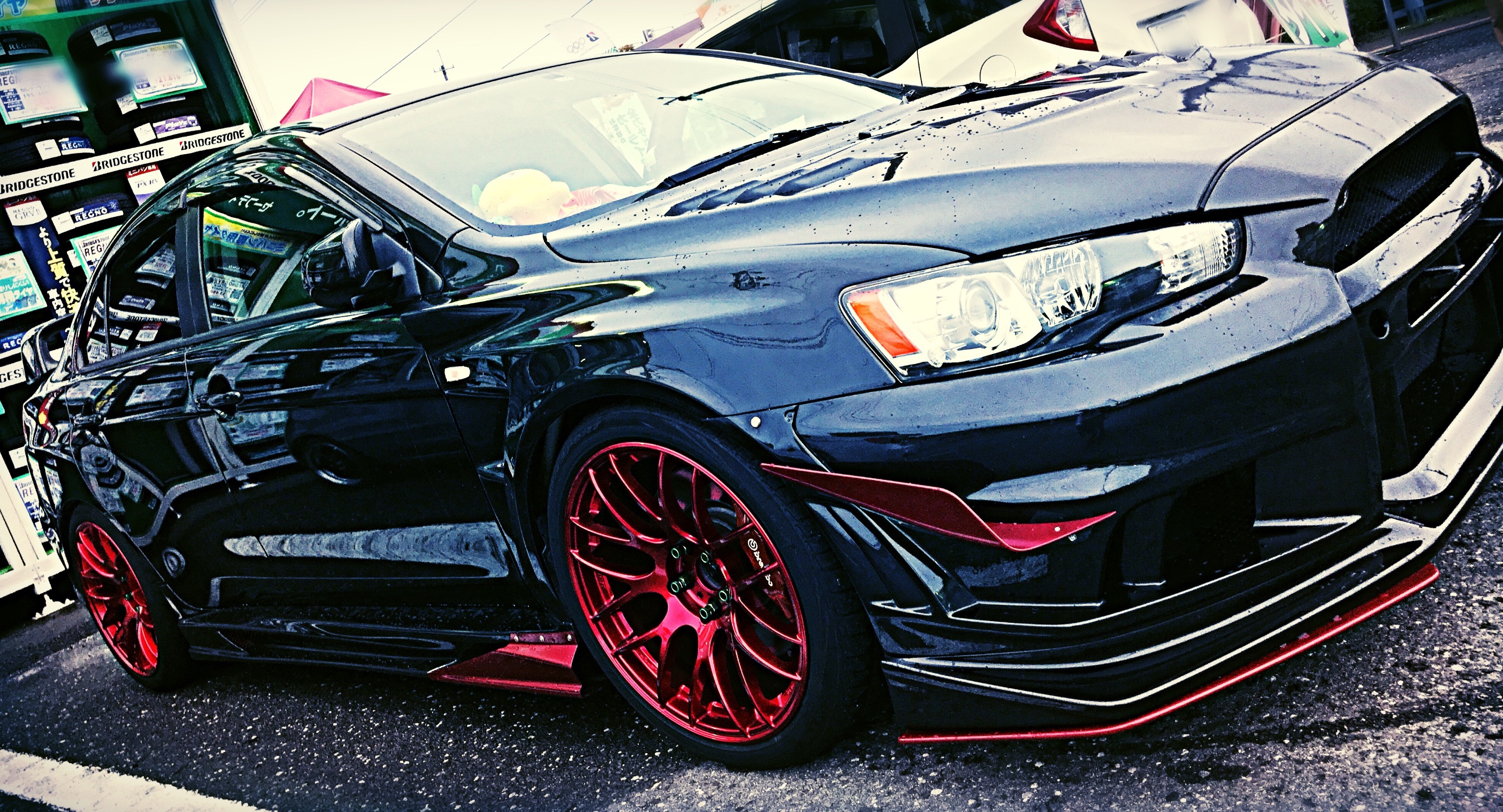 カッコイイ Evo10 三菱 ランサーエボリューションx スタッフ日記 タイヤ館 高知 高知県のタイヤ カー用品ショップ タイヤからはじまる トータルカーメンテナンス タイヤ館グループ