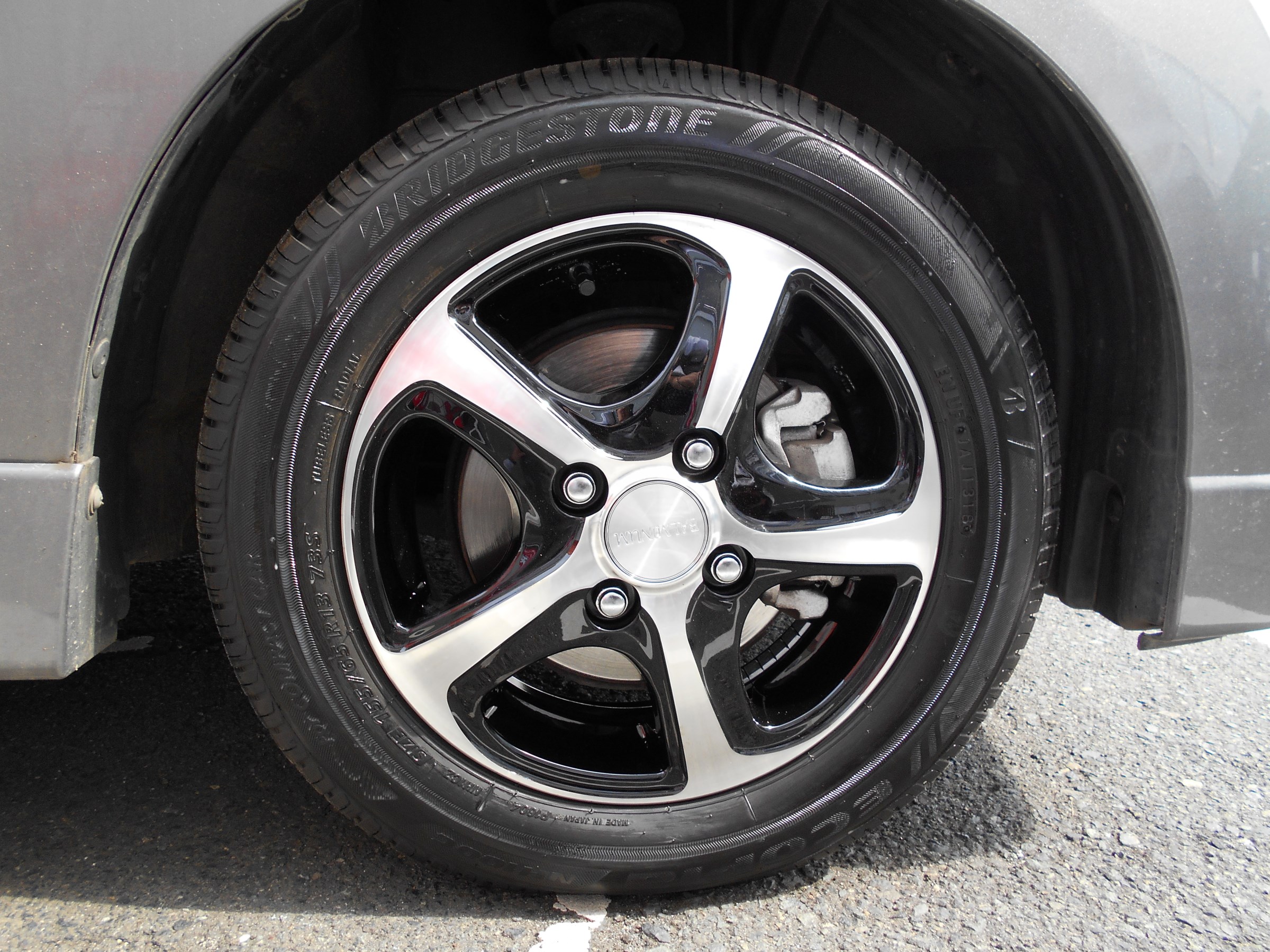 ゼスト】タイヤ＆アルミホイール取付！ | 店舗おススメ情報 | タイヤ館