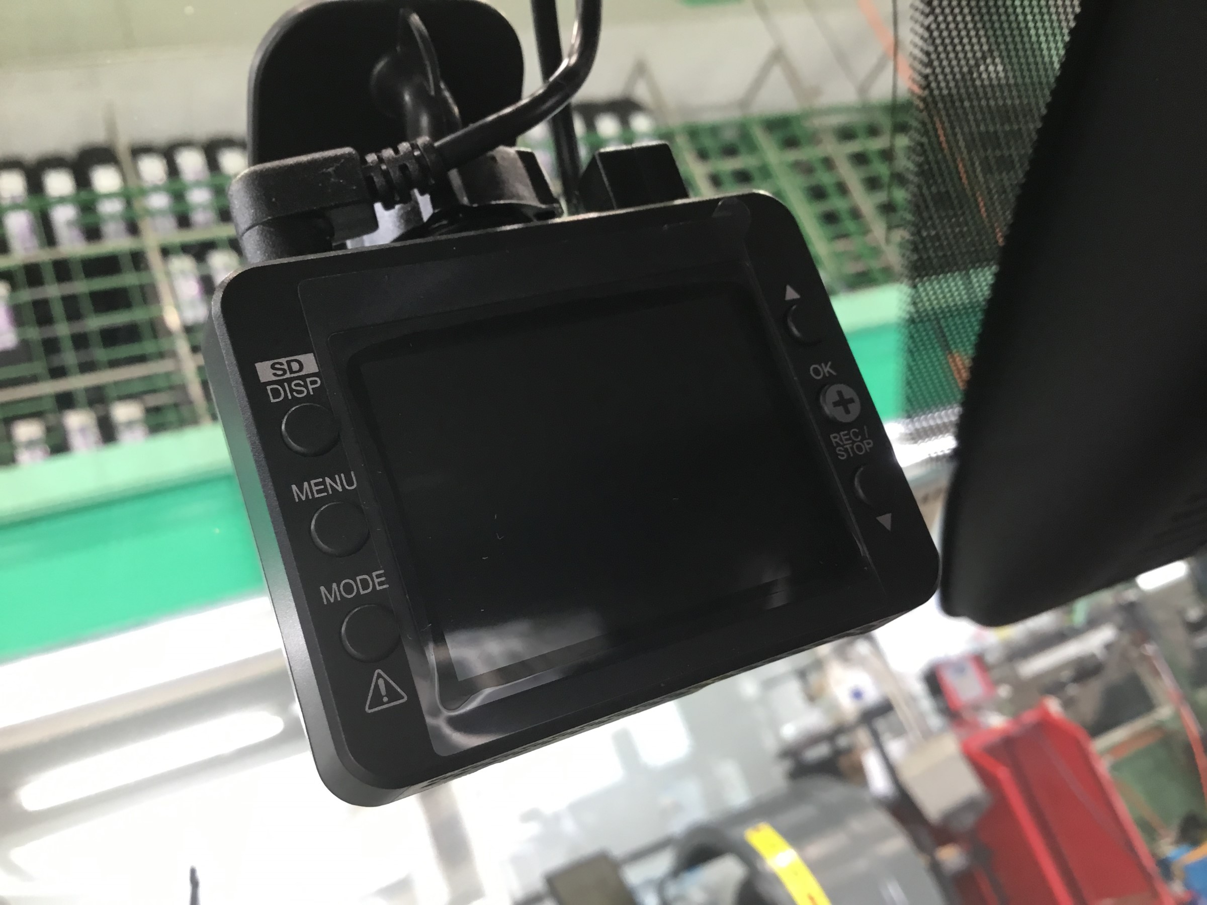 新商品 ドラレコ取付 サービス事例 タイヤ館 長岡京 京都府 滋賀県のタイヤからはじまる トータルカーメンテナンス タイヤ館グループ