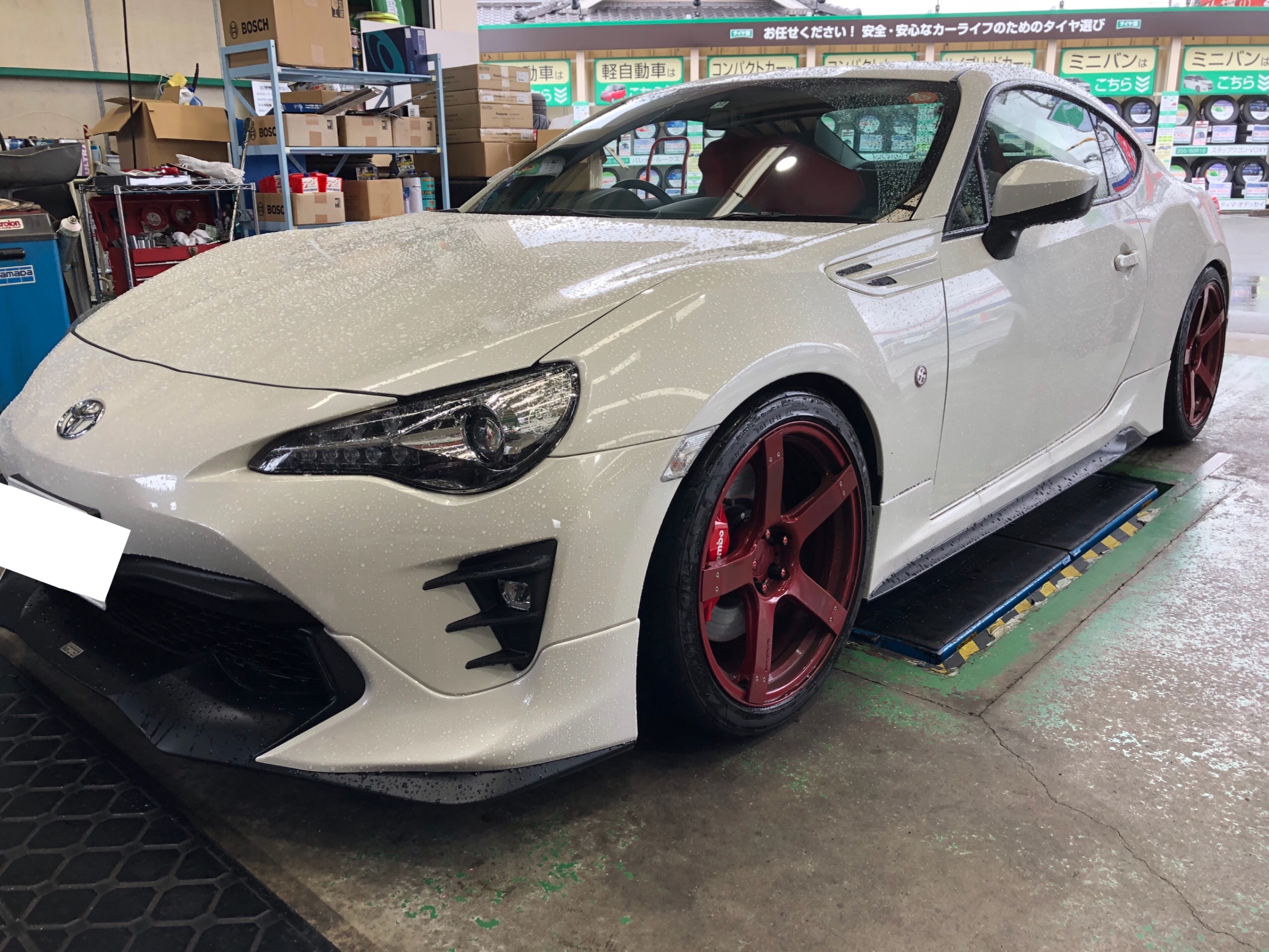 KOUKI86 ブレース装着(o^^o) | トヨタ 86 その他 | サービス事例
