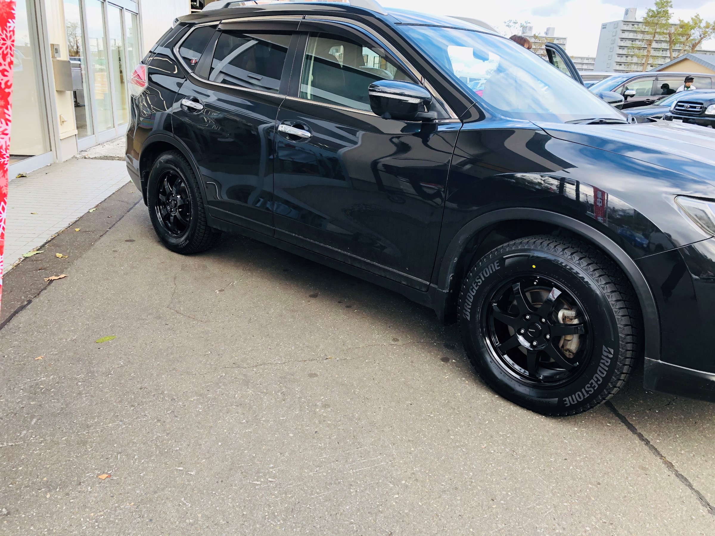 Suv ブラック系ホイール スタッフ日記 タイヤ館 札幌ドーム前 タイヤからはじまる トータルカーメンテナンス タイヤ館グループ