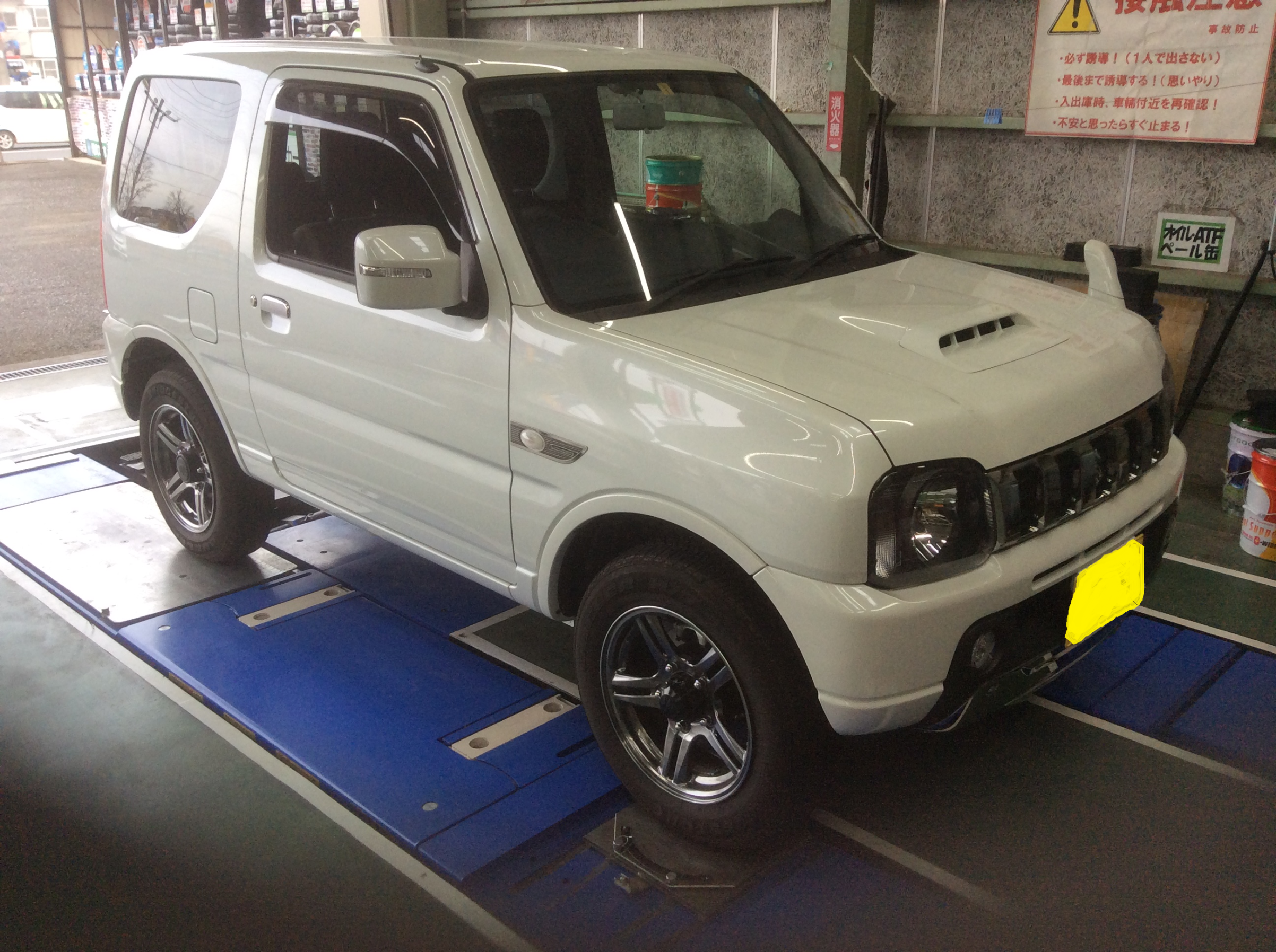 スズキ：ジムニー JB23 スタッドレスタイヤホイールSET取付です
