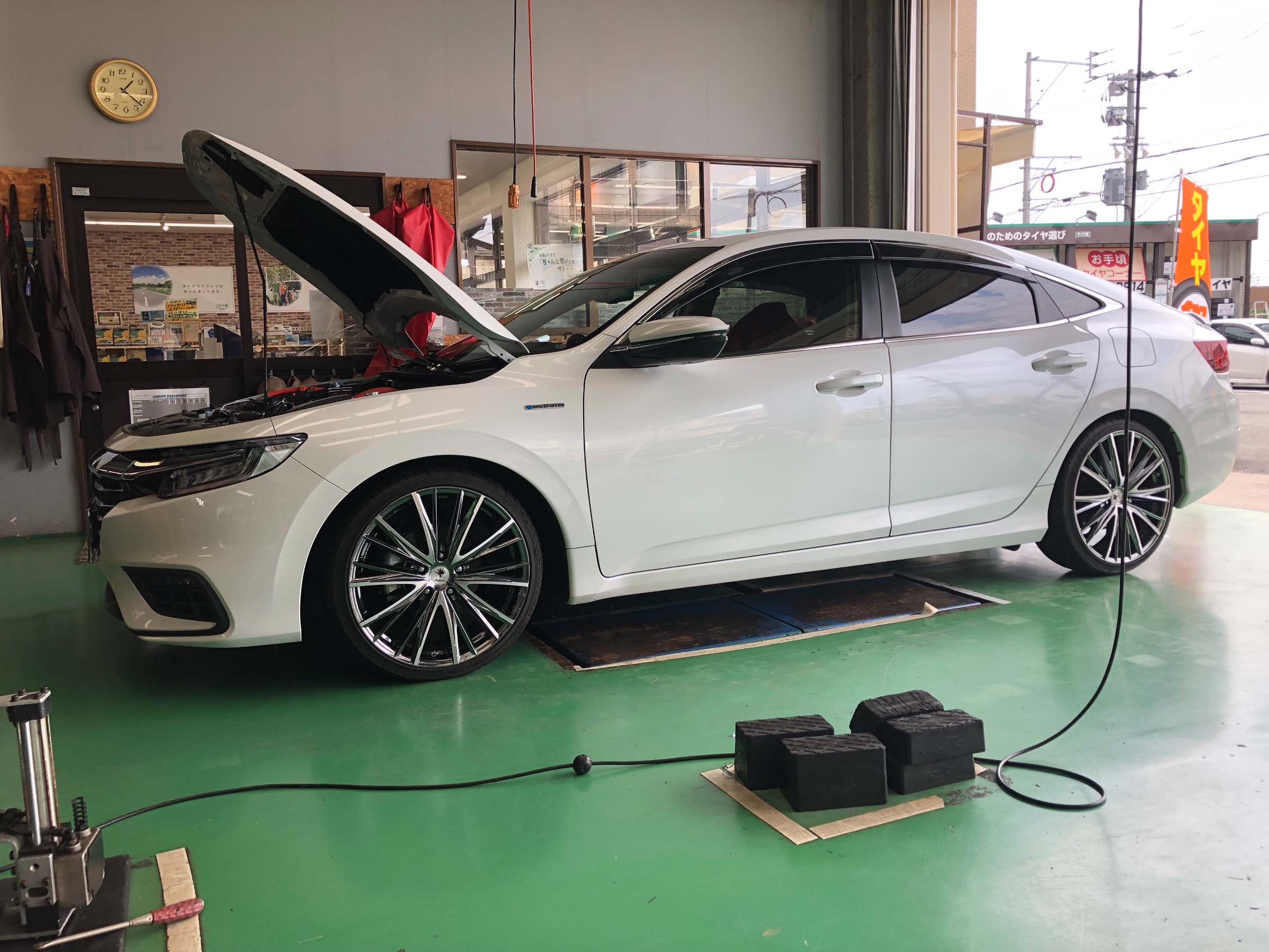 新型 インサイト Ze4 ダウンサス取り付け ホンダ インサイト その他 パーツ取付 サスペンション取付 作業日誌 商品紹介 タイヤ館 則松 タイヤからはじまる トータルカーメンテナンス タイヤ館グループ