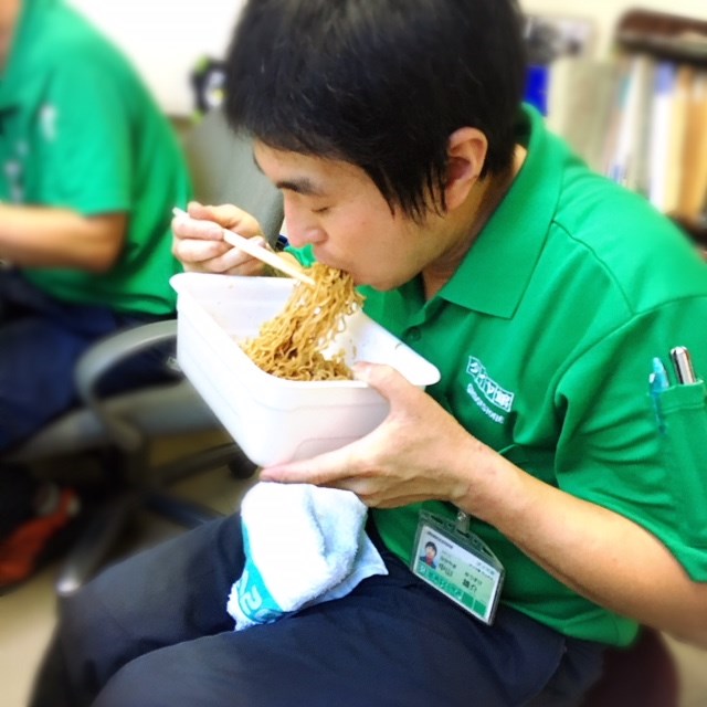 スタッフ撮影　アプリ機能でぼかし入れてます