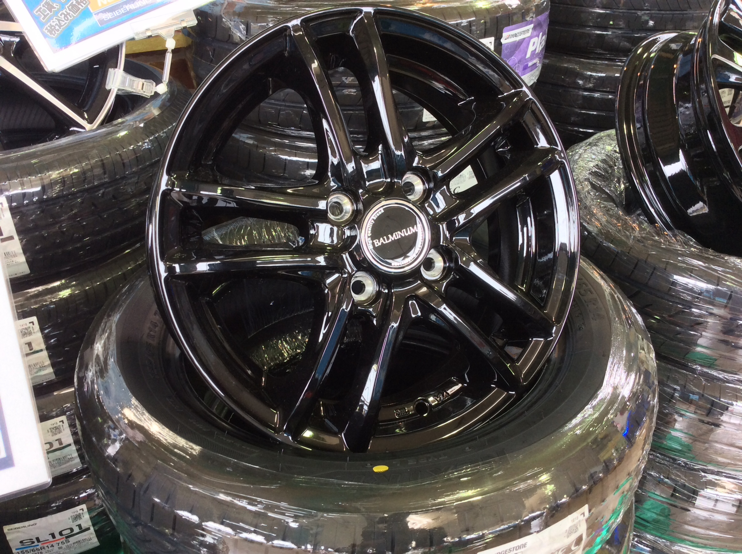 日産エクストレイルにバルミナS5ホイールセット取付け