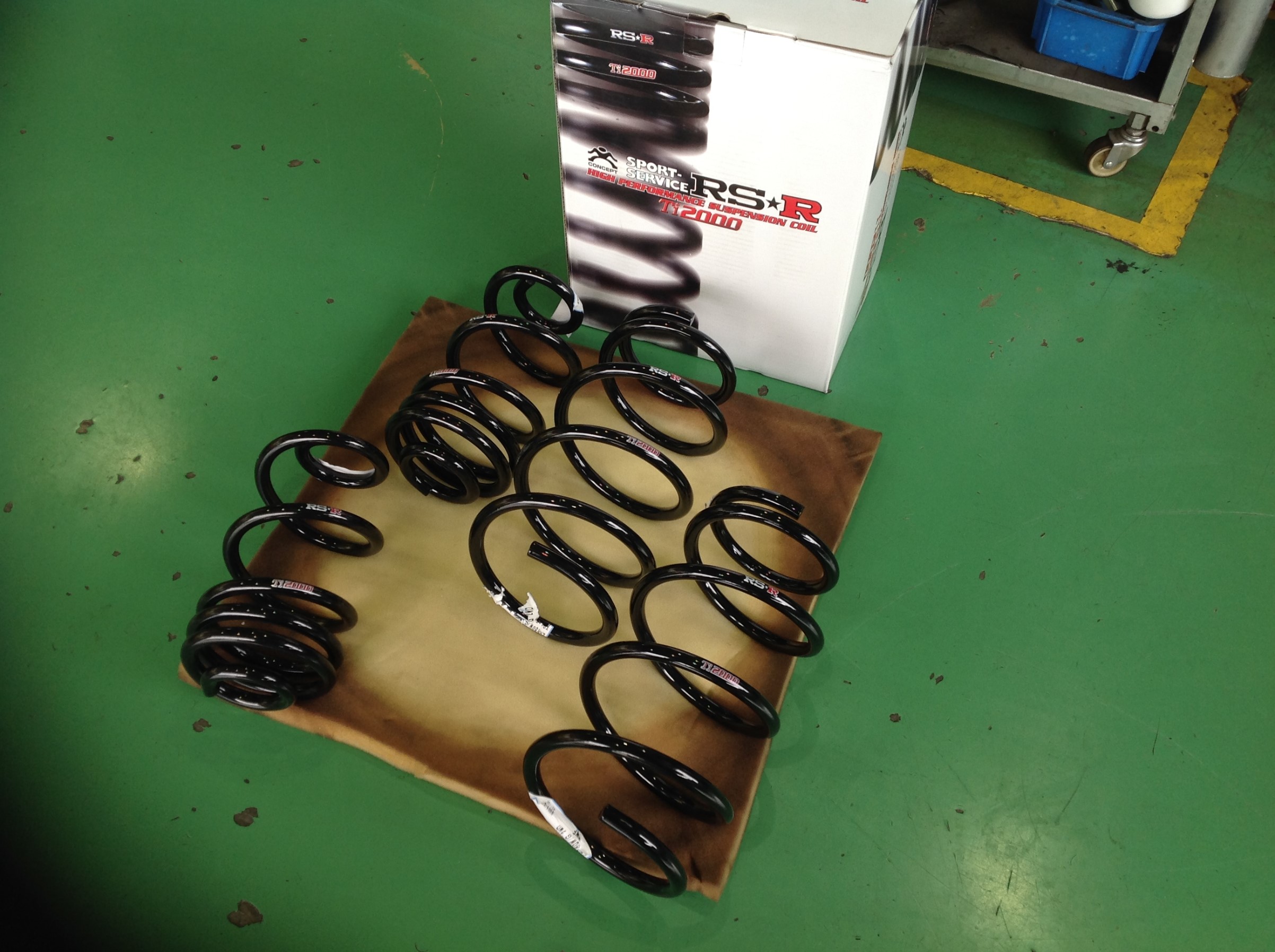 入手困難・未使用】ミキモト K9岡本太郎太陽の塔カフリンクスカフス