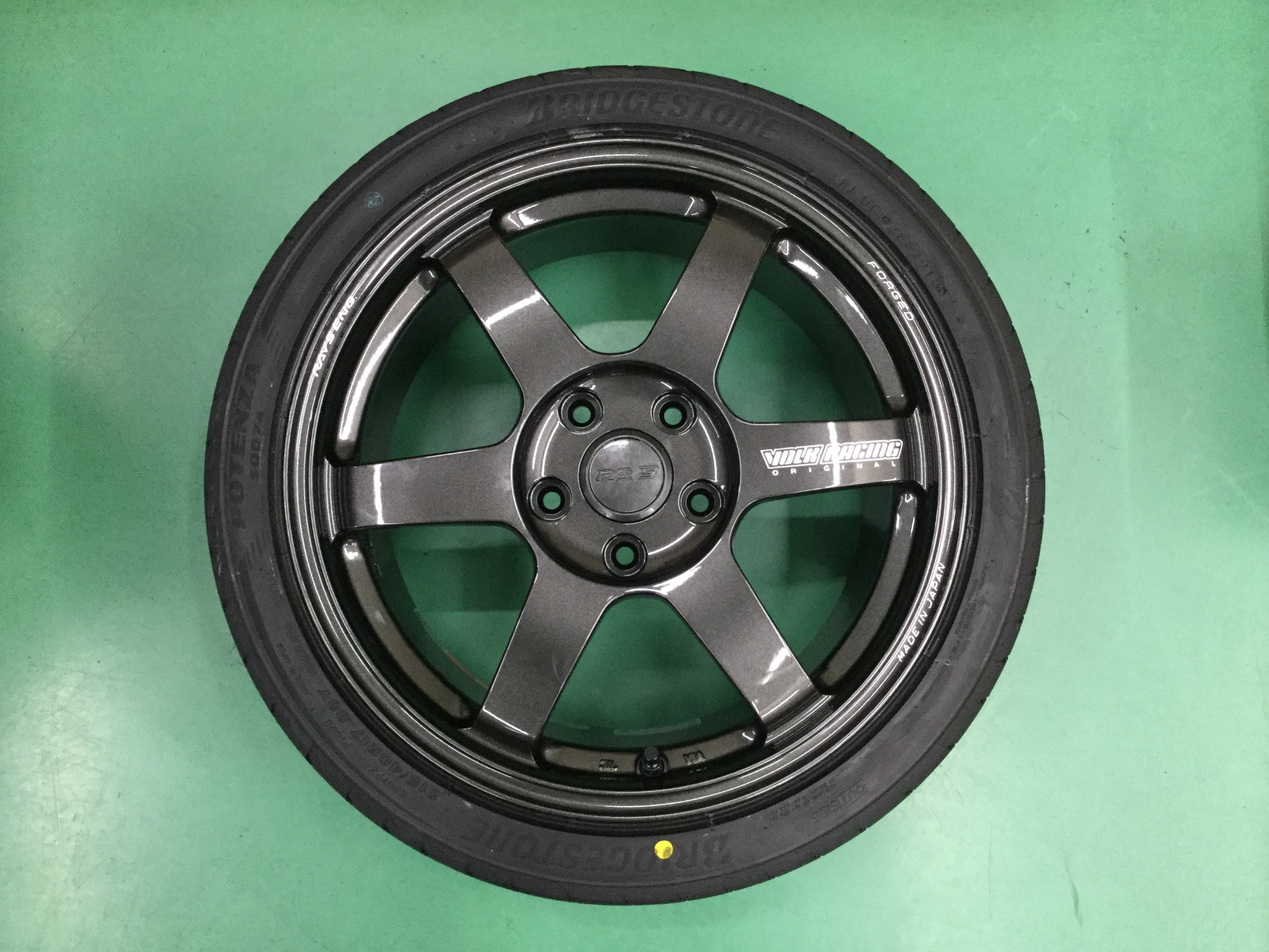 スイフトスポーツZC33S レイズTE37SAGA | 店舗おススメ情報