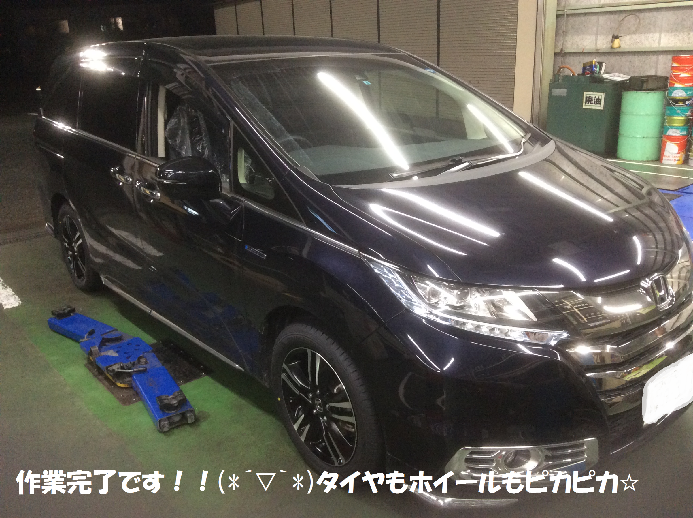 ホンダ：オデッセイ RC型】タイヤ交換作業です！！ | ホンダ
