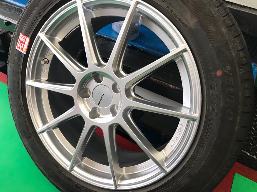 レガシィ アウトバック ブリヂストンアルミホイール「POTENNZA SW010