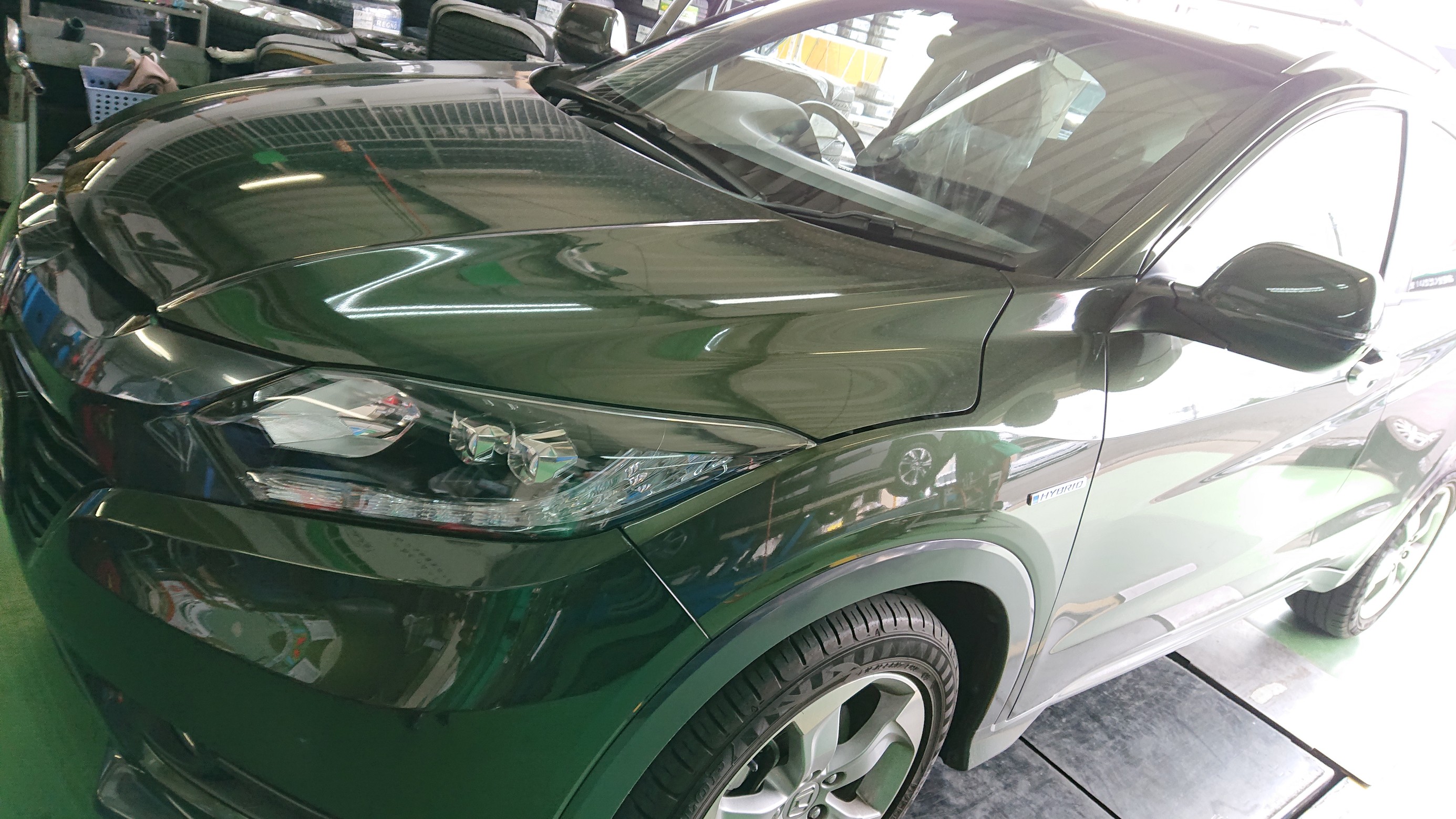 Honda ヴェゼル ドライブレコーダー取付 ホンダ ヴェゼルハイブリッド その他 カー用品取付 ドライブレコーダー 取付 サービス事例 タイヤ館 西船橋 千葉県のタイヤ カー用品ショップ タイヤからはじまる トータルカーメンテナンス タイヤ館グループ