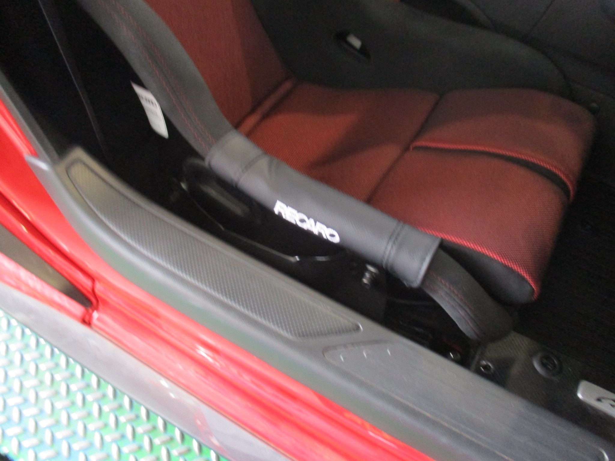 レカロシート取り付けました ホンダ S660 その他 パーツ取付 各種用品取付 茅ヶ崎店の日記 タイヤ館 茅ケ崎 神奈川県のタイヤ カー用品ショップ タイヤからはじまる トータルカーメンテナンス タイヤ館グループ