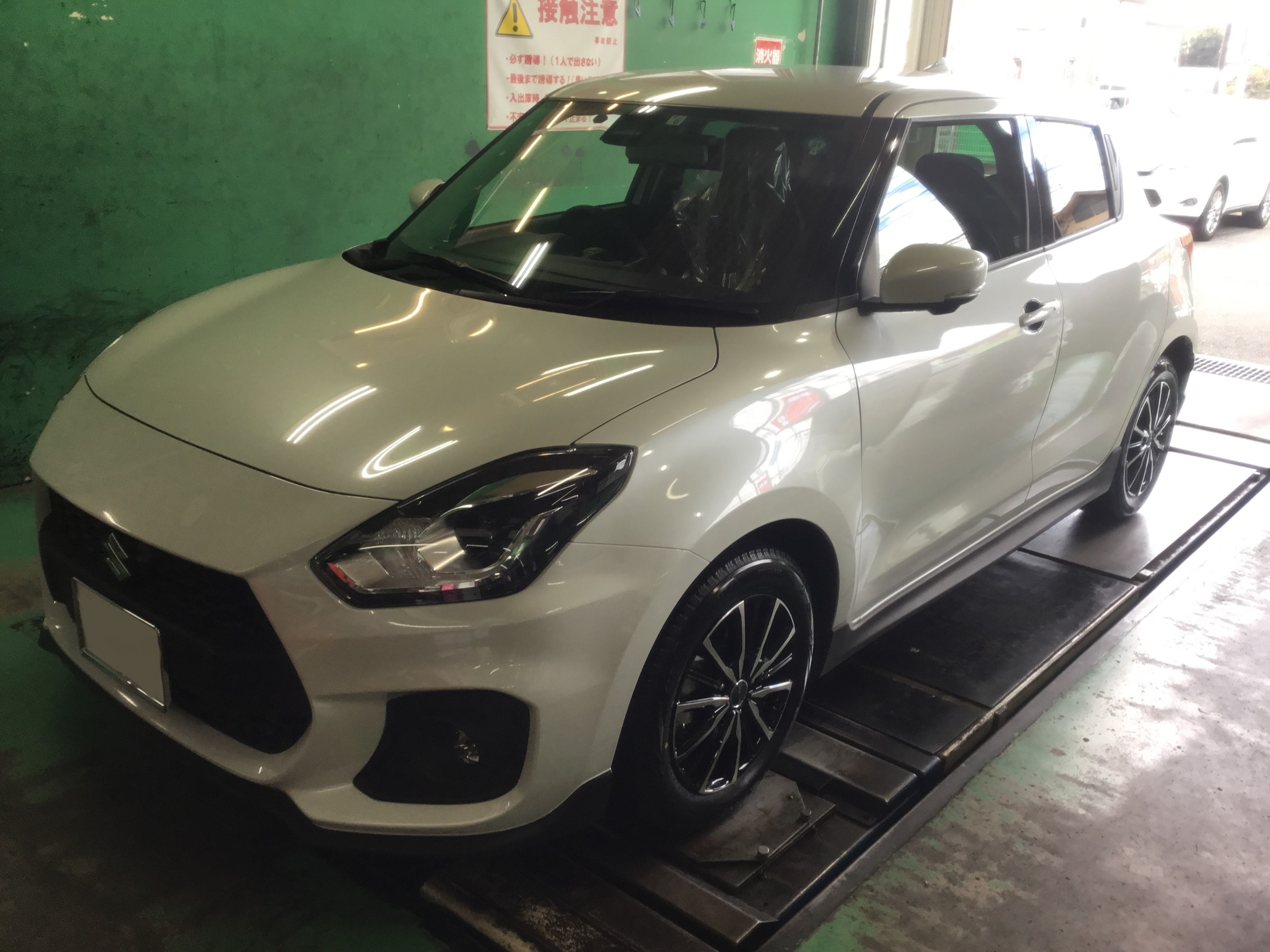 ZC33S型スイフトスポーツ、スタッドレスタイヤ＆アルミホイールセット