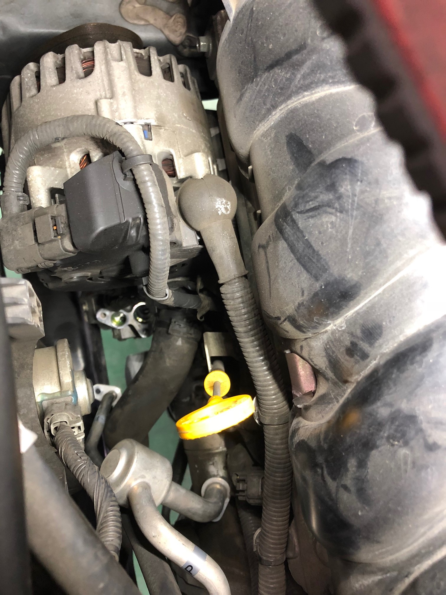 日産セレナ A Cが効かない 修理 日産 セレナ サービス事例 タイヤ館 多摩境 タイヤからはじまる トータルカーメンテナンス タイヤ館グループ