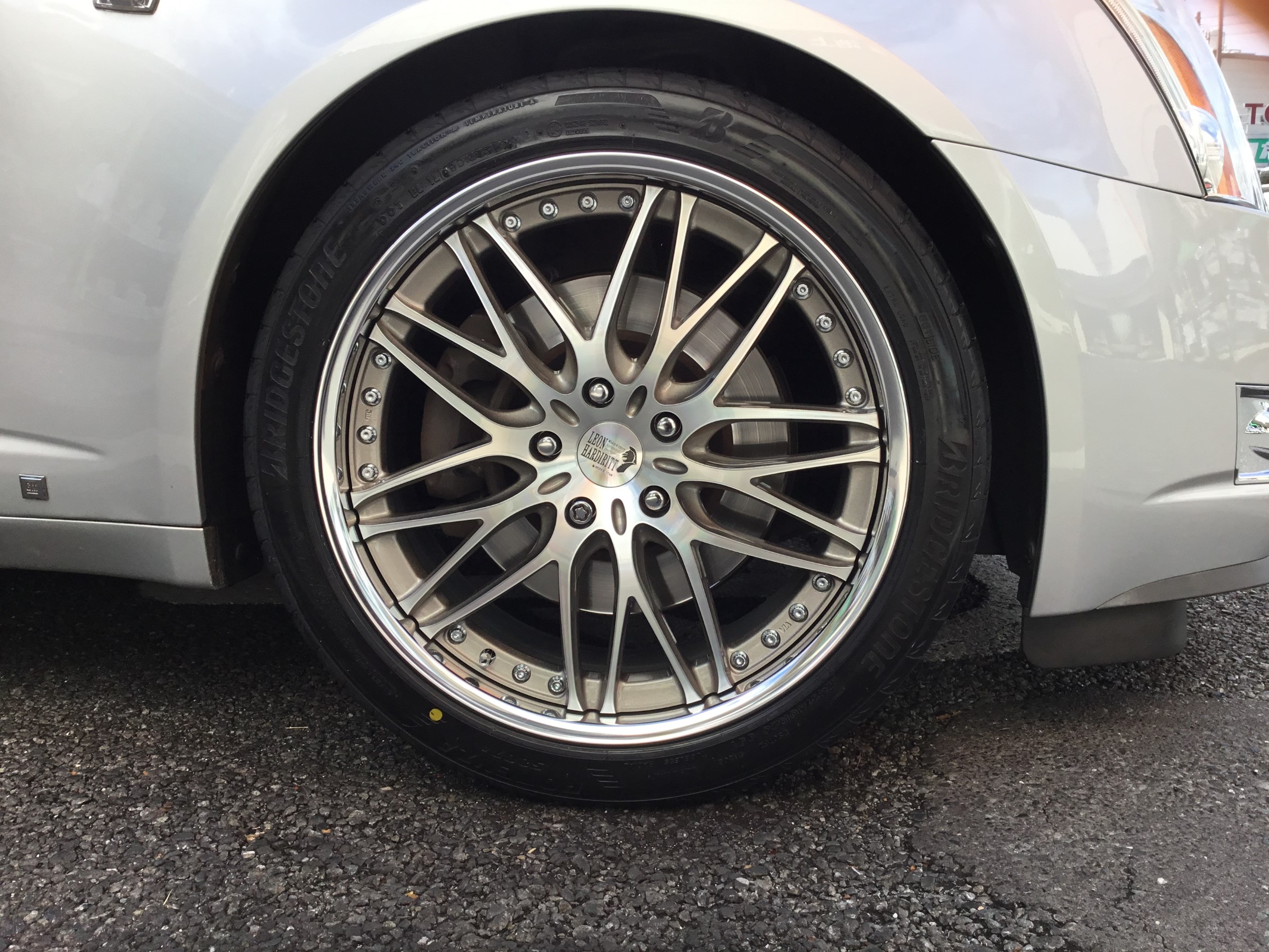 詰替え キャデラック CTS 純正 アルミ ホイール 245/45R17 - タイヤ