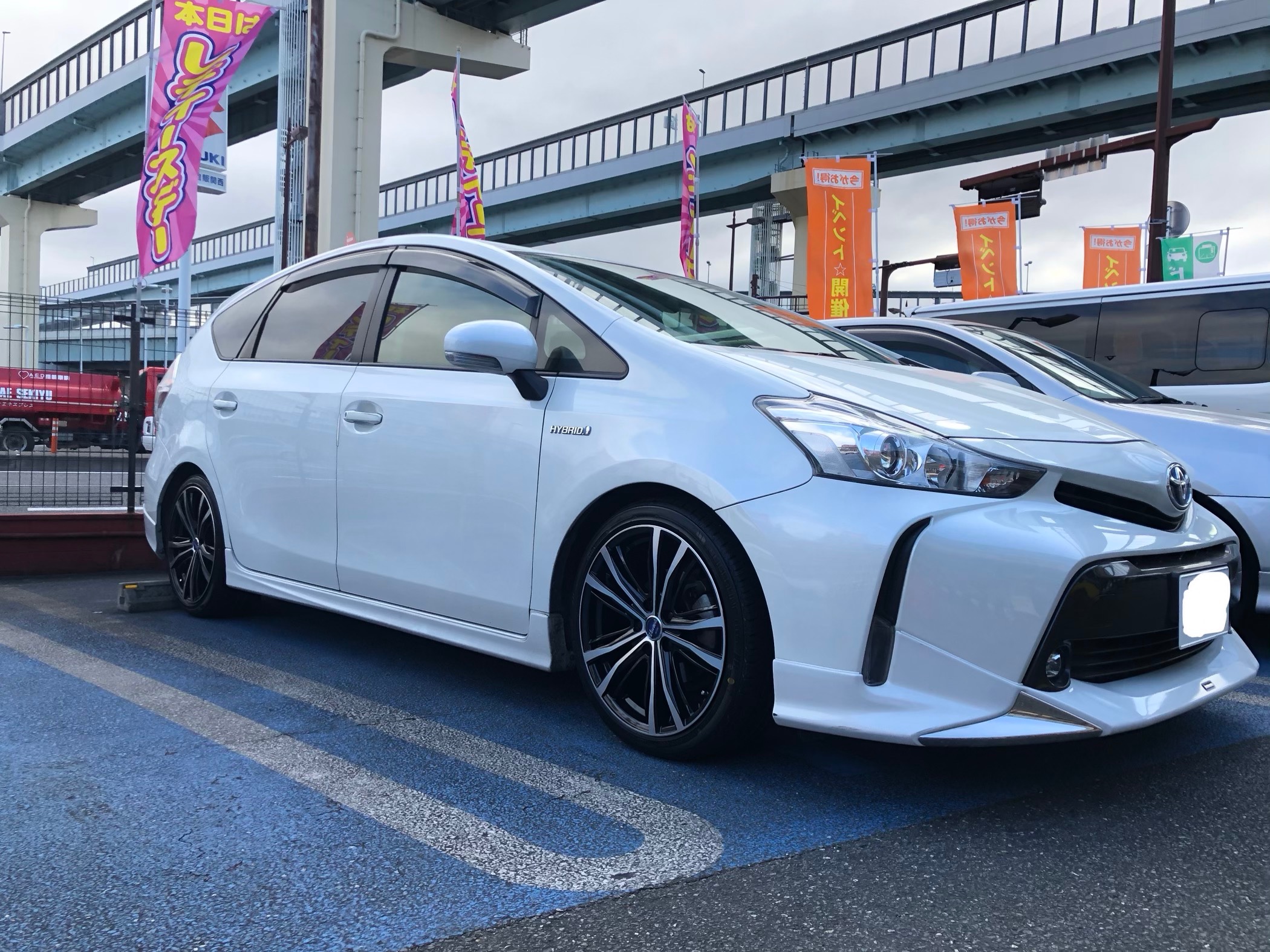 トヨタ プリウスα ホイール 装着 | トヨタ プリウスα ホイール タイヤ