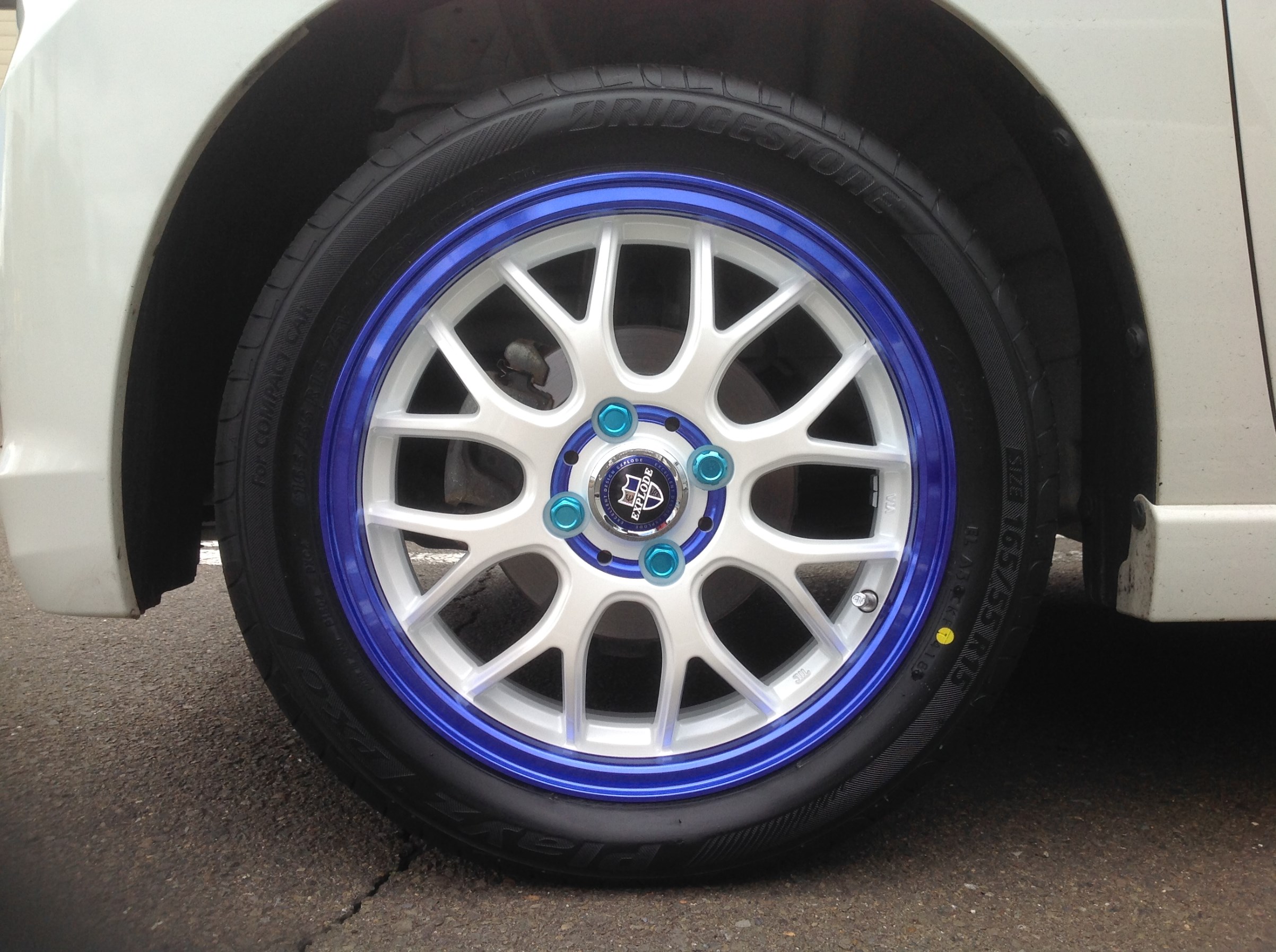 値下げしました、EXPLODE エクスプラウド RBM 16 インチ 4本 ホイール タイヤ 美品 4本セット EXPLODE エクスプラウド RBM 16インチ リム幅6.0J イン