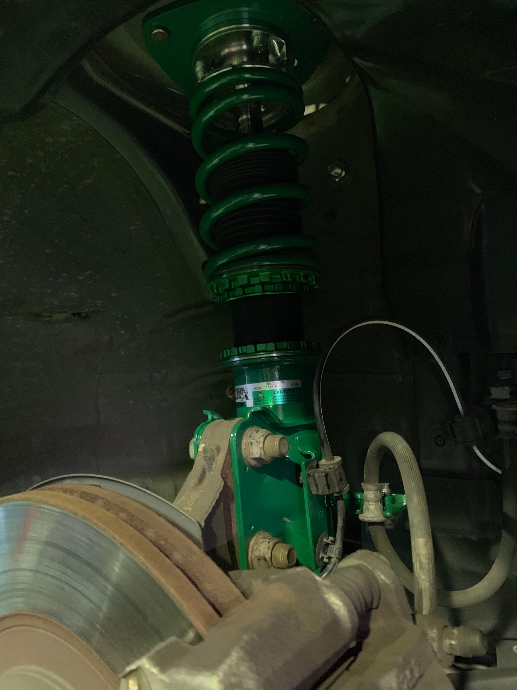 スバル BRZ ZC6 TEIN車高調取付 | 店舗おススメ情報 | タイヤ館 姫路