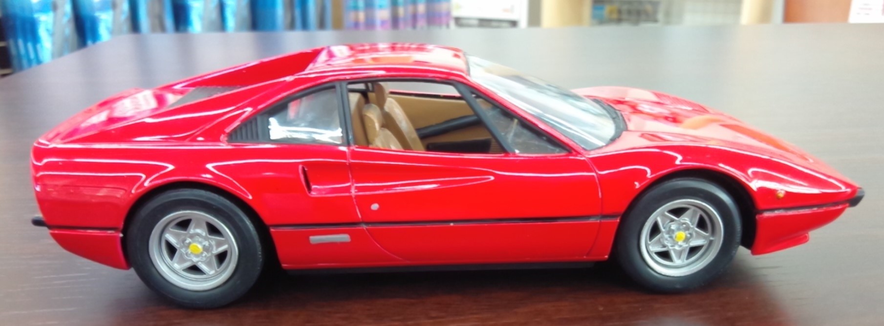 フェラーリ308GTBのプラモデル( ಠωಠ) | 店舗おススメ情報