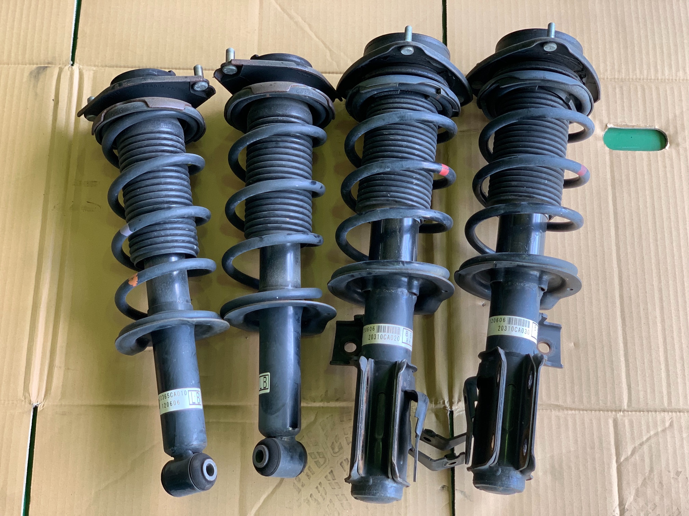 スバル BRZ ZC6 TEIN車高調取付 | 店舗おススメ情報 | タイヤ館 スバル BRZ ZC6 TEIN車高調取付 | 店舗おススメ情報 | タイヤ館