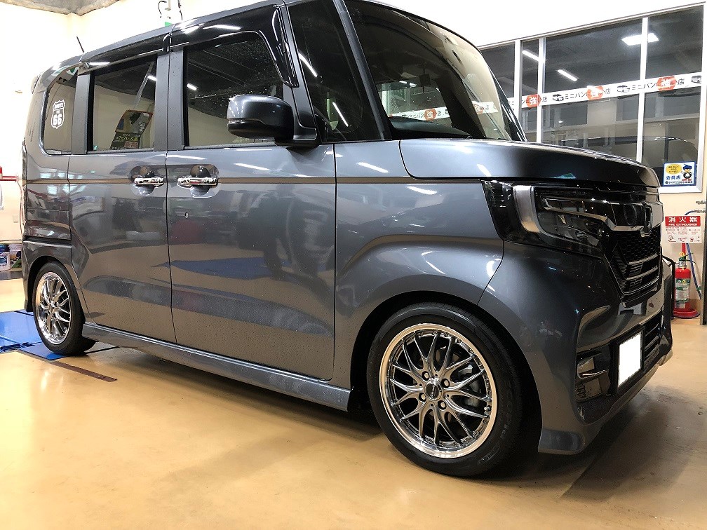 先日、車高調を取り付けたＮ-ＢＯＸのホイールをサイズ変更して