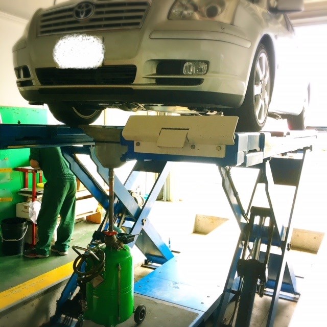 スタッフ撮影 ナンバーはペイントで隠しました。