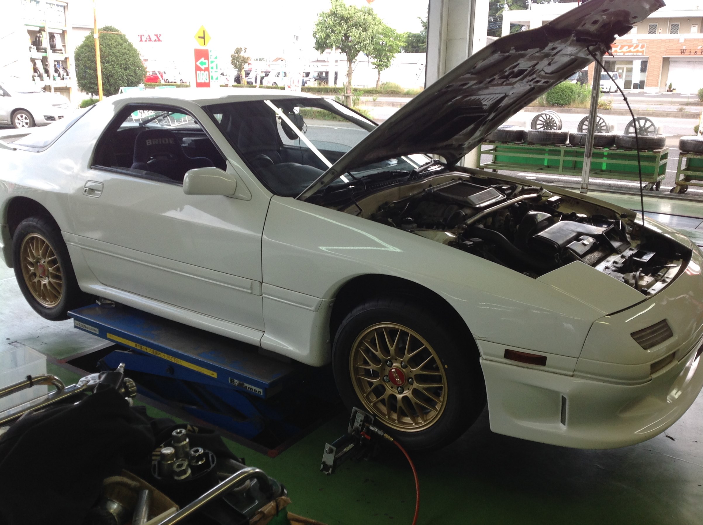 FC3S BBS+POTENZA 取付 | 店舗おススメ情報 | タイヤ館 結城 FC3S BBS+POTENZA 取付 | 店舗おススメ情報 | タイヤ館 結城