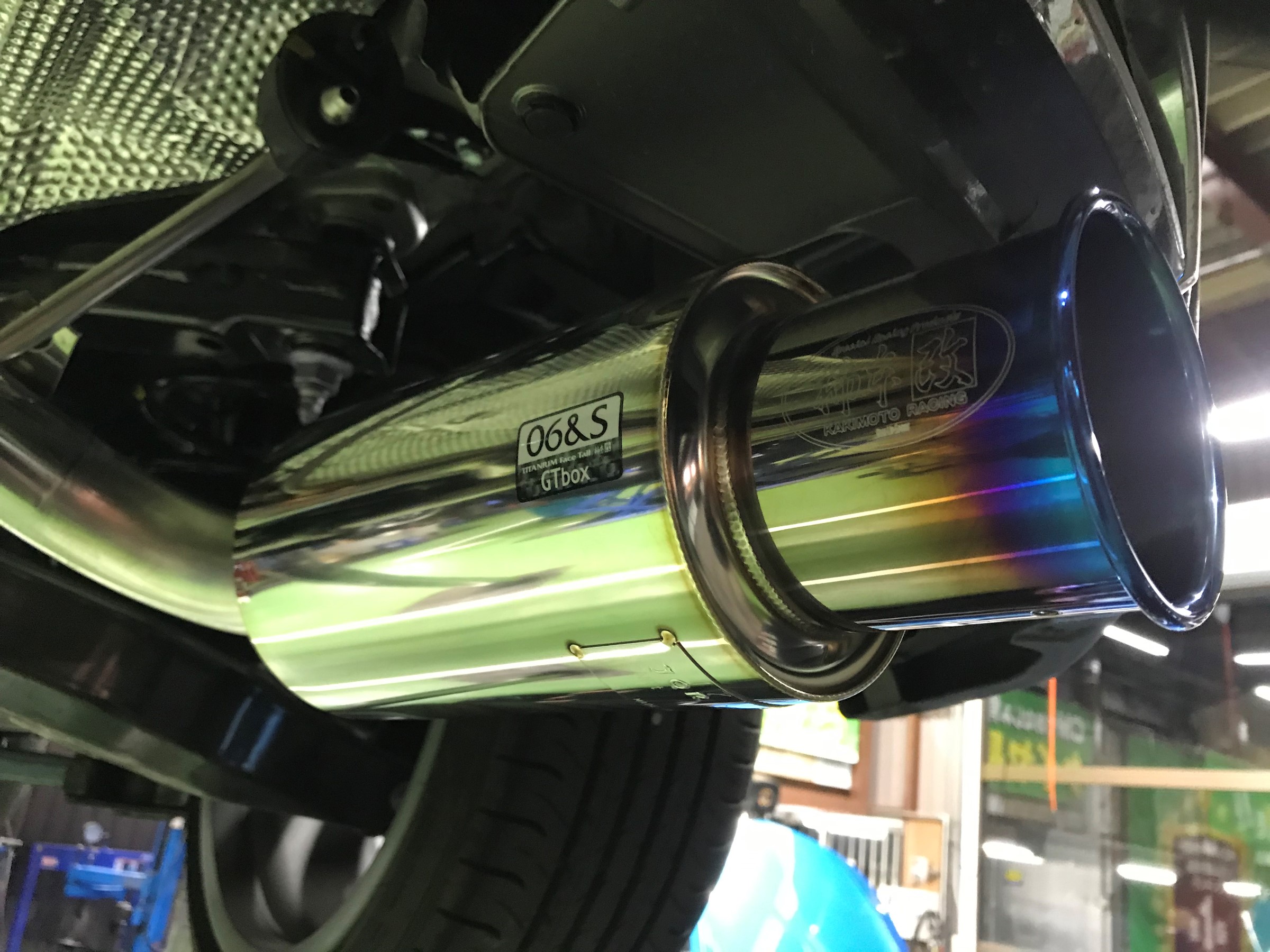 トヨタ・カローラスポーツ・ＮＲＥ－２１０Ｈ】柿本マフラーへ交換しま