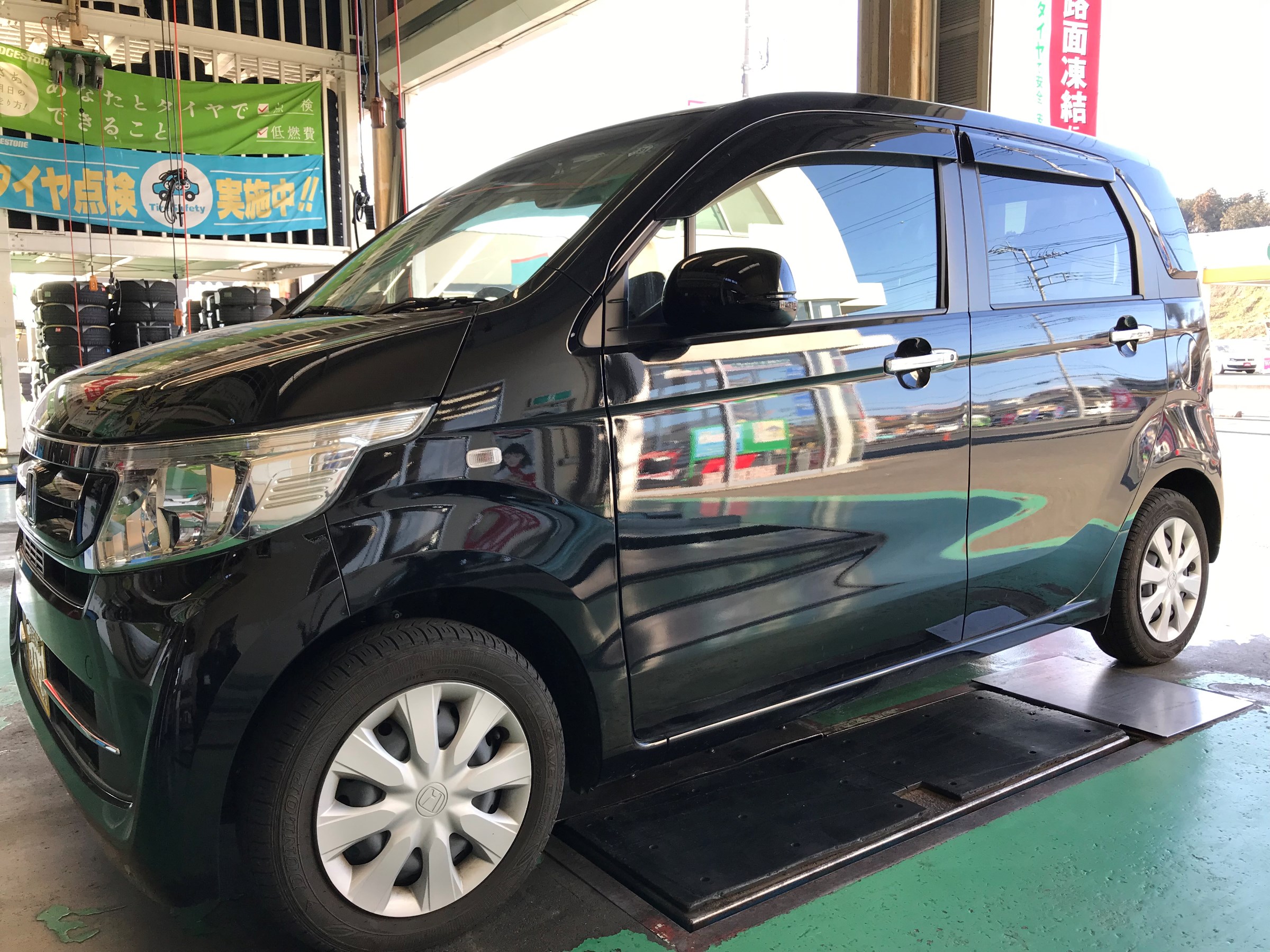 N Wgn ドライブレコーダー取り付け ホンダ N Wgn Av ナビ機器 カー用品取付 Av商品取付 サービス事例 タイヤ館 宇都宮西 タイヤからはじまる トータルカーメンテナンス タイヤ館グループ