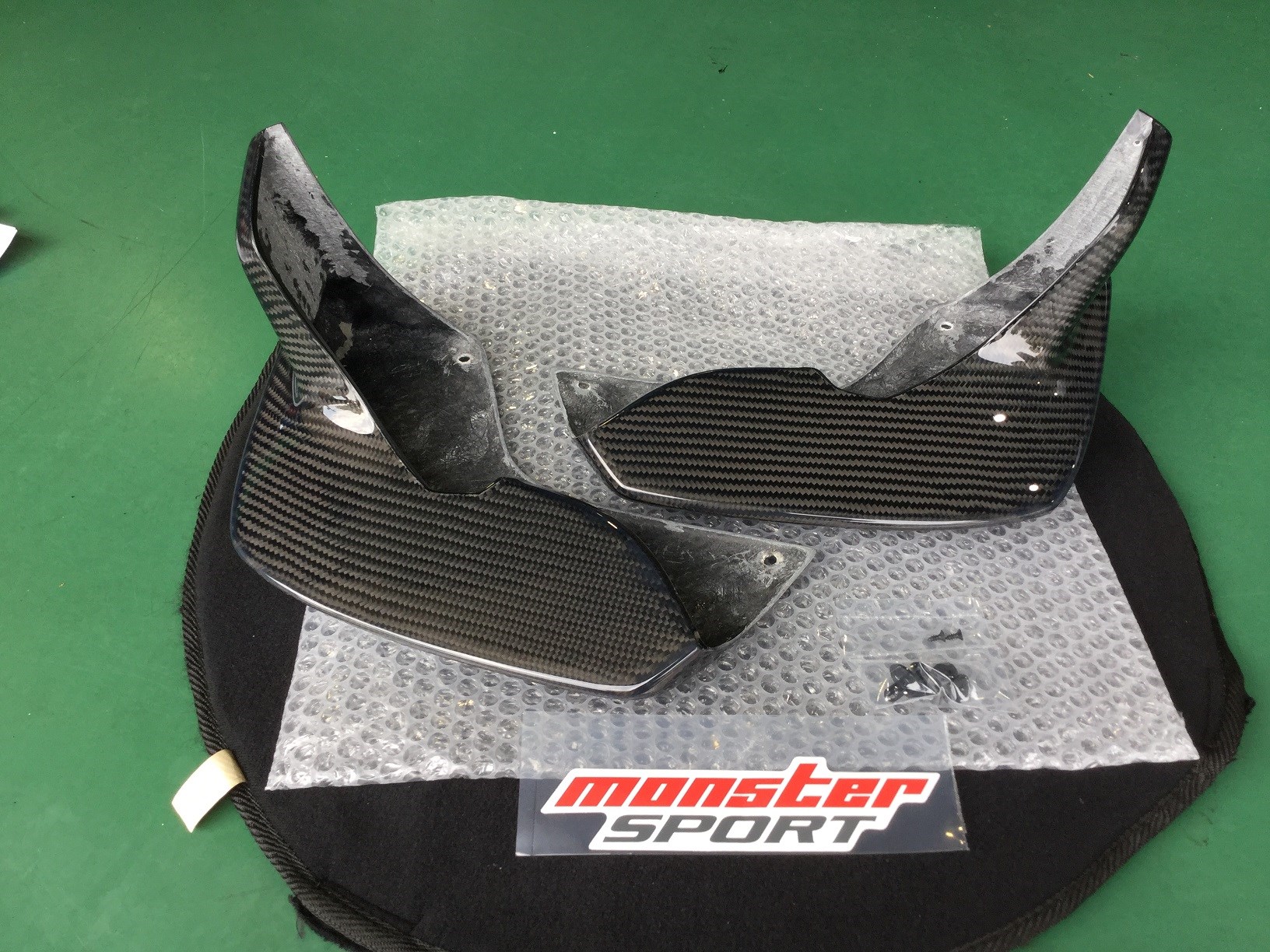 スイフトスポーツ ZC33S リヤアンダースポイラー モンスタースポーツ 