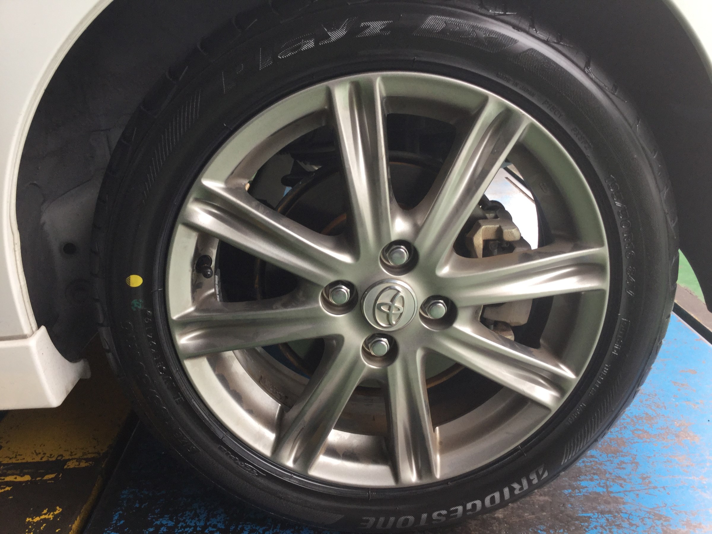 トヨタ ヴィッツRS タイヤ交換！ サービス事例 タイヤ館 宇都宮北