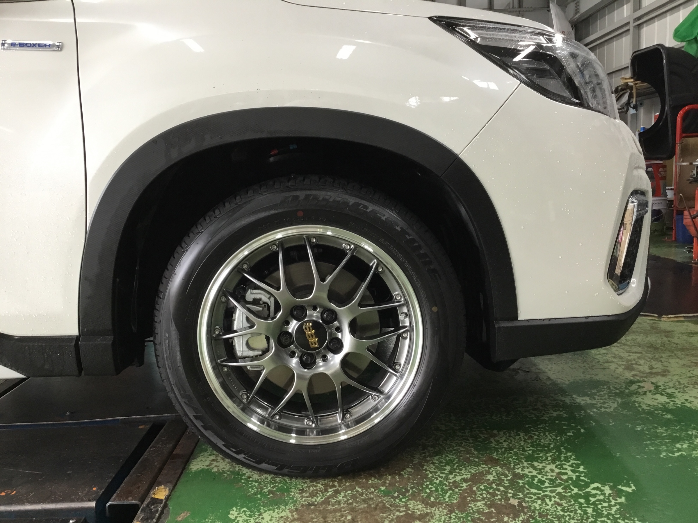 Leone68 フォレスタータイヤホイール Leone68 フォレスタータイヤホイール フォレスター SUBARU スバル SK系