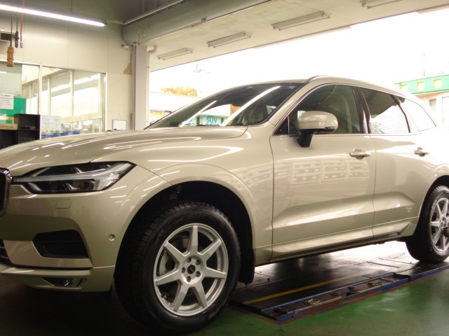 ☆VOLVO XC60 スタッドレスホイールセット装着 | ボルボ XC60 タイヤ 