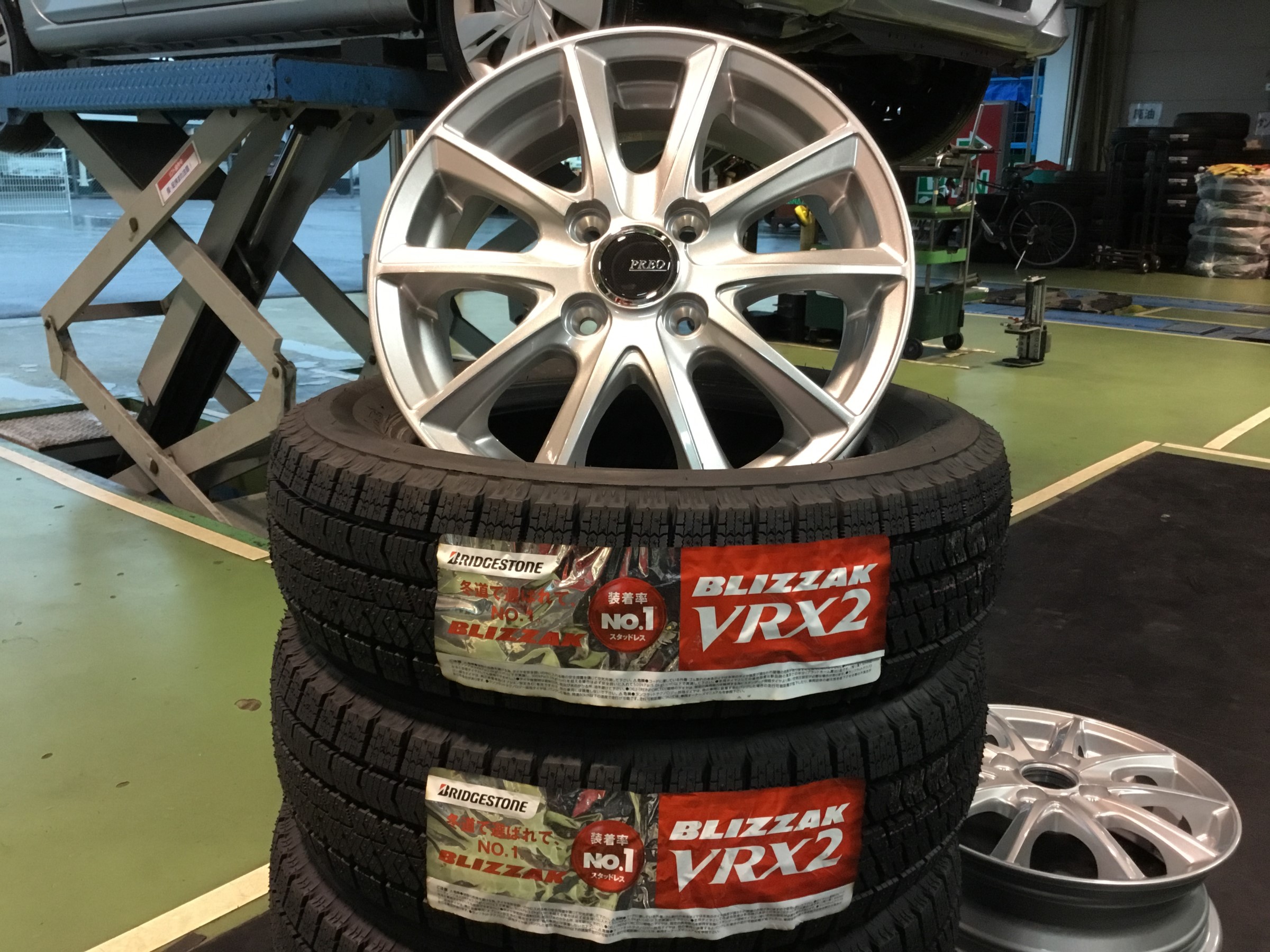 ZACK SPORT-FT 14x4.5J 4/100 +45 シャドーガンメタ CONTINENTAL