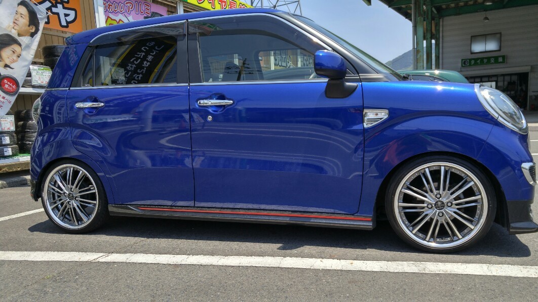 ダイハツキャストスポーツへ車高調とアライメント調整 ダイハツ キャスト スポーツ その他 パーツ取付 足回り関係取付 サービス事例 タイヤ館 真庭 タイヤからはじまる トータルカーメンテナンス タイヤ館グループ