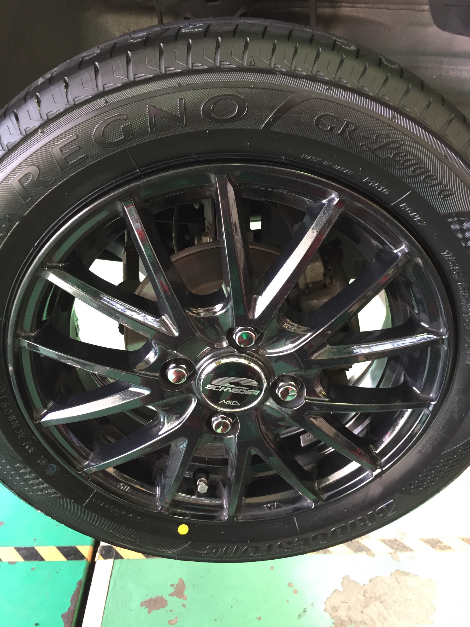 軽自動車にもレグノ 作業取付情報 タイヤ館 小倉北 タイヤからはじまる トータルカーメンテナンス タイヤ館グループ