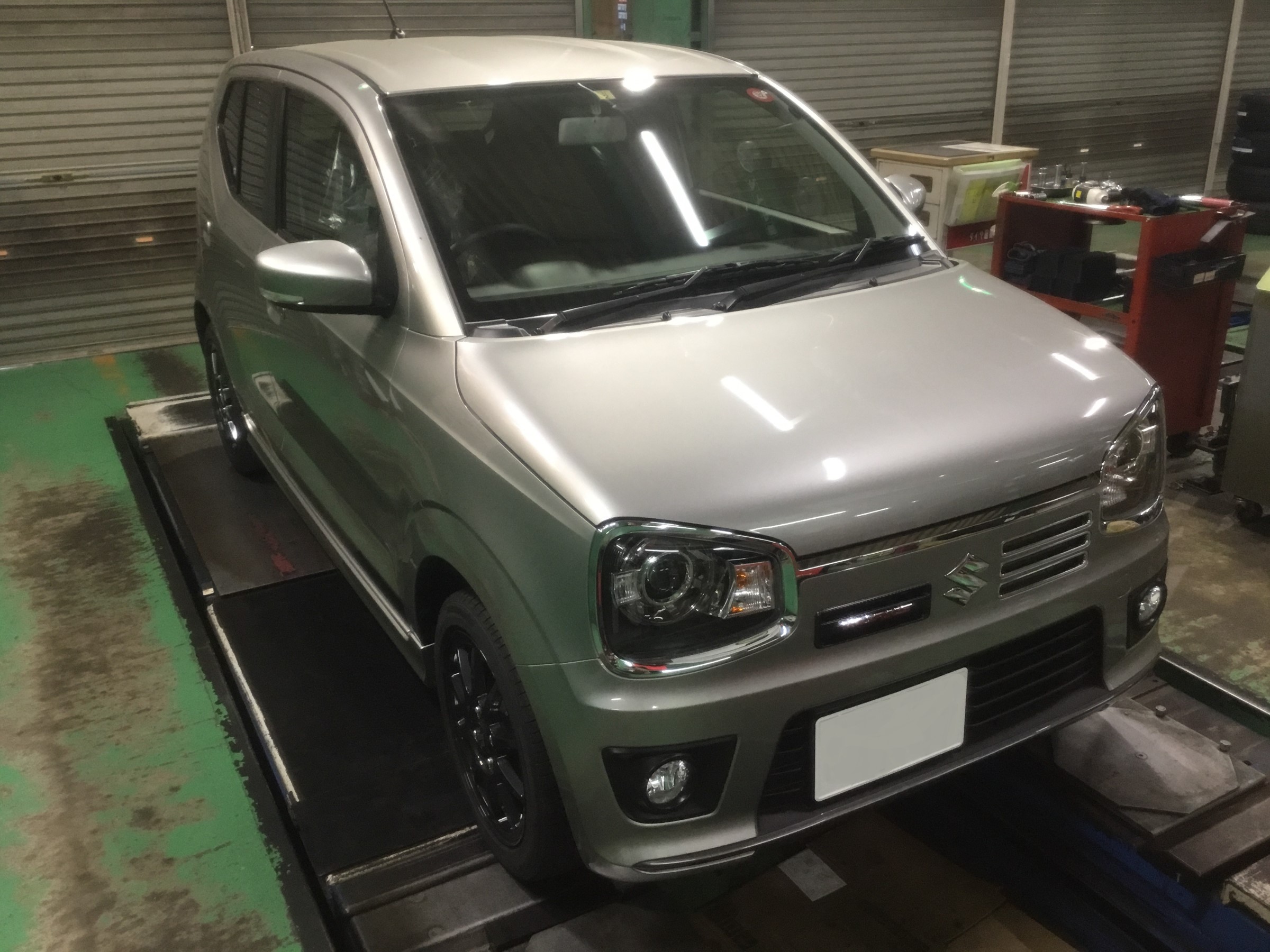 当店8本目 Ha36s型アルトワークス マフラー交換 下廻り防錆コーティング スズキ アルト その他 パーツ取付 マフラー類メーター類取付 技術サービスブログ タイヤ館 鎌ヶ谷 千葉県のタイヤ カー用品ショップ タイヤからはじまる トータルカーメンテナンス