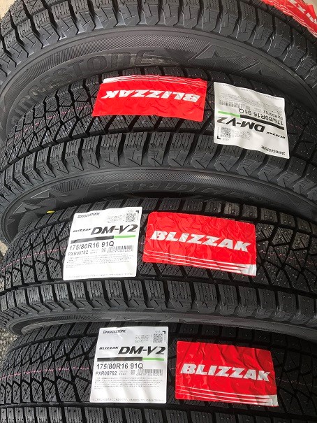 新型ジムニーのスタッドレスタイヤ：タイヤサイズ・175/80R16・品薄 