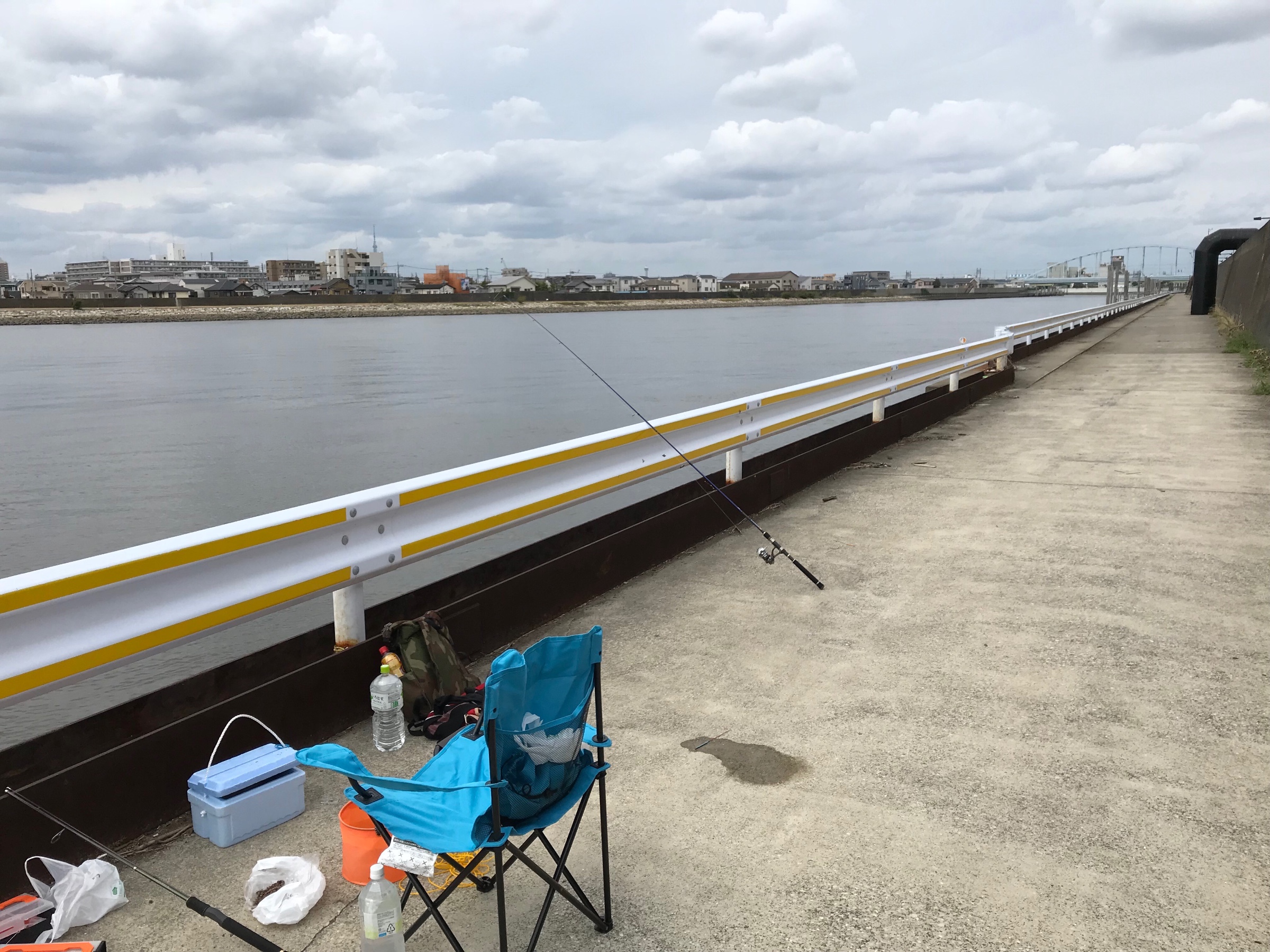 旧江戸川で釣り スタッフ日記 タイヤ館 勝田台 千葉県のタイヤ カー用品ショップ タイヤからはじまる トータルカーメンテナンス タイヤ館グループ