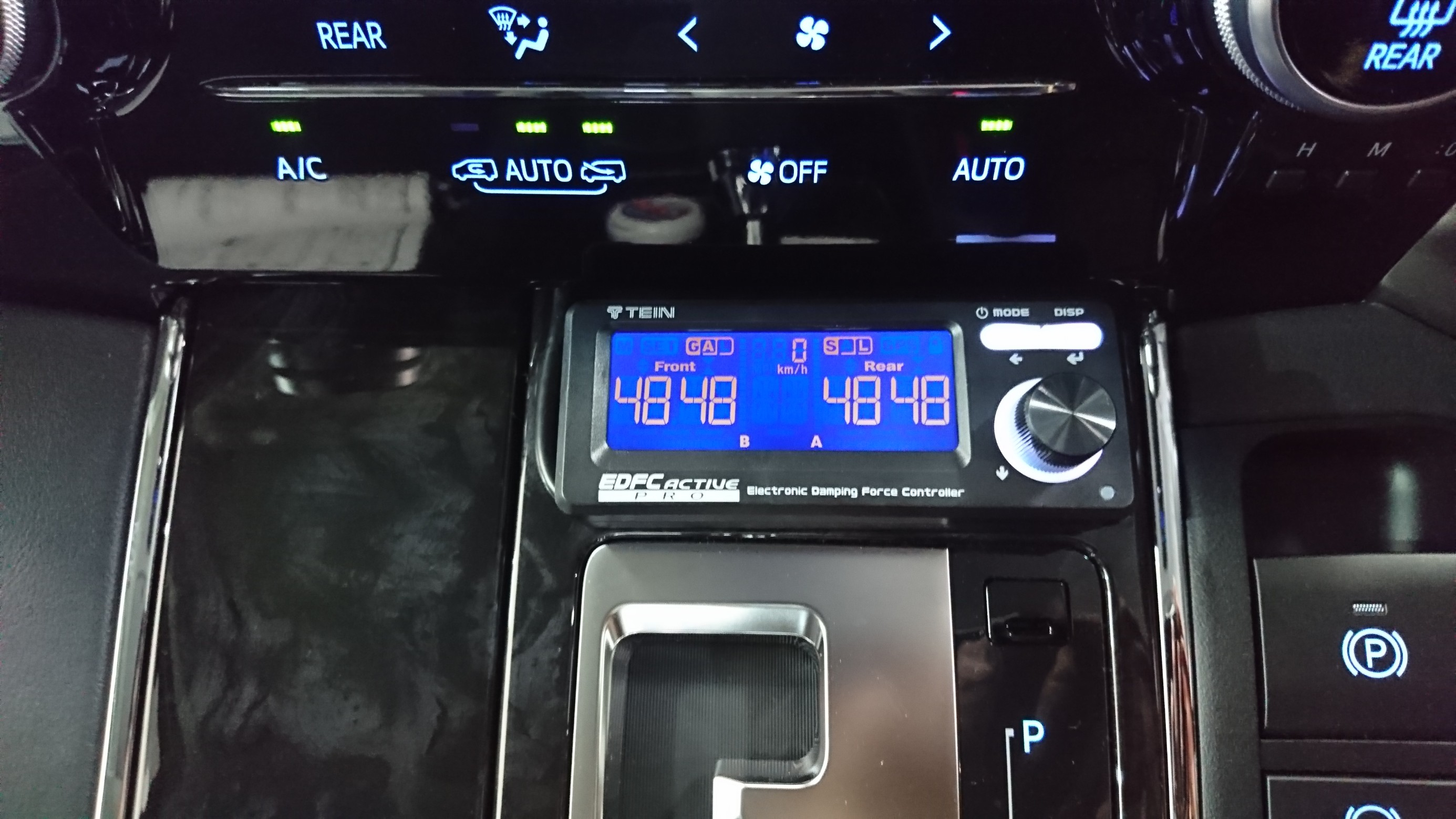 30アルファード TEIN 車高調 FLEXA EDFC2 室内コントローラー-