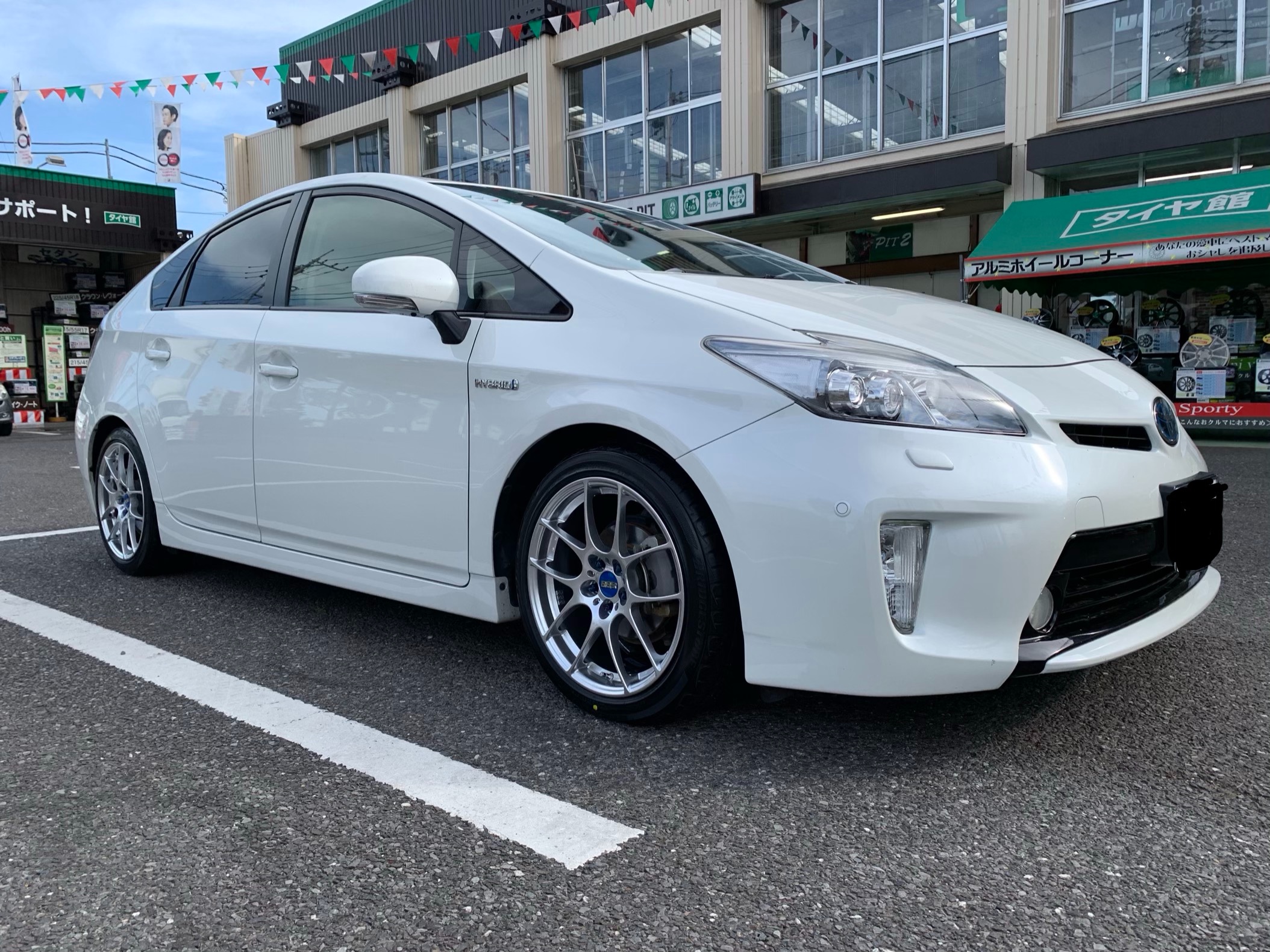 トヨタ ZVW30 プリウス】ホイール交換です | トヨタ プリウス ホイール