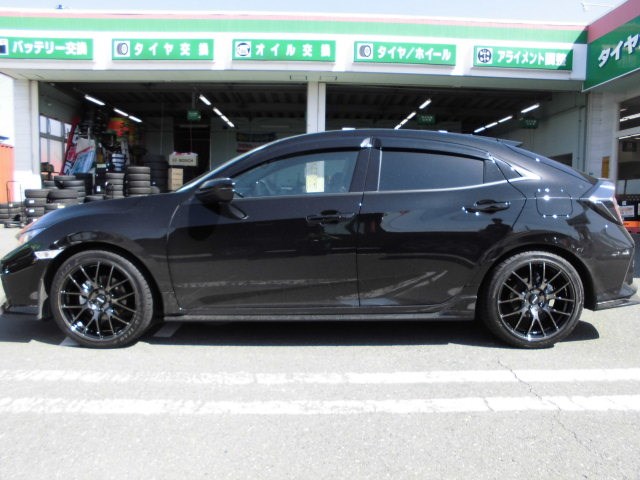 新型シビック RAYS ボルクレーシング G27 PROGRESSIVE MODEL