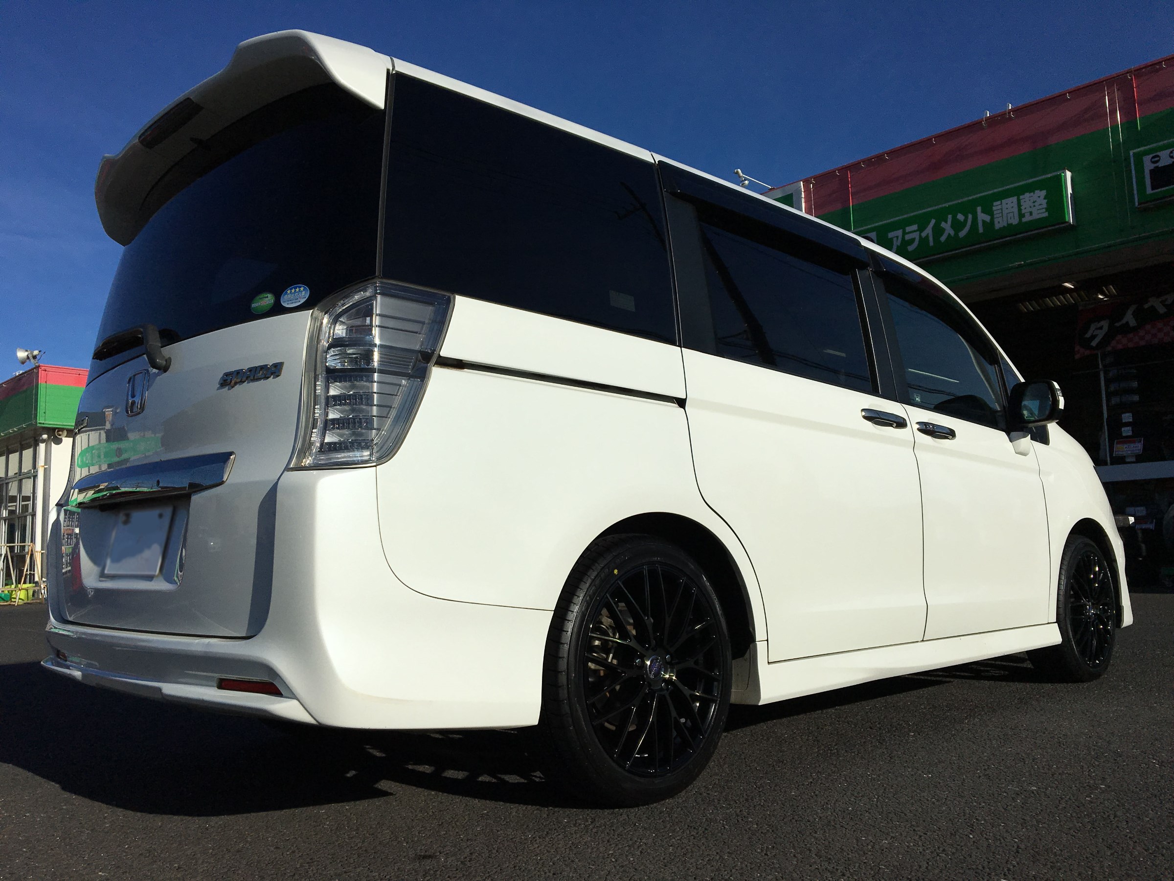 ステップワゴン スパーダ 18インチ アルミホイールメッシュ計画 ホンダ ステップワゴン ホイール タイヤ ホイール関連 タイヤ ホイール交換 サービス事例 タイヤ館 鹿嶋 茨城県のタイヤ カー用品ショップ タイヤからはじまる トータルカーメンテナンス