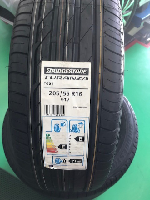 ☆送料込☆20年製☆バリ溝☆ブリヂストン トランザ T001 205/55R16